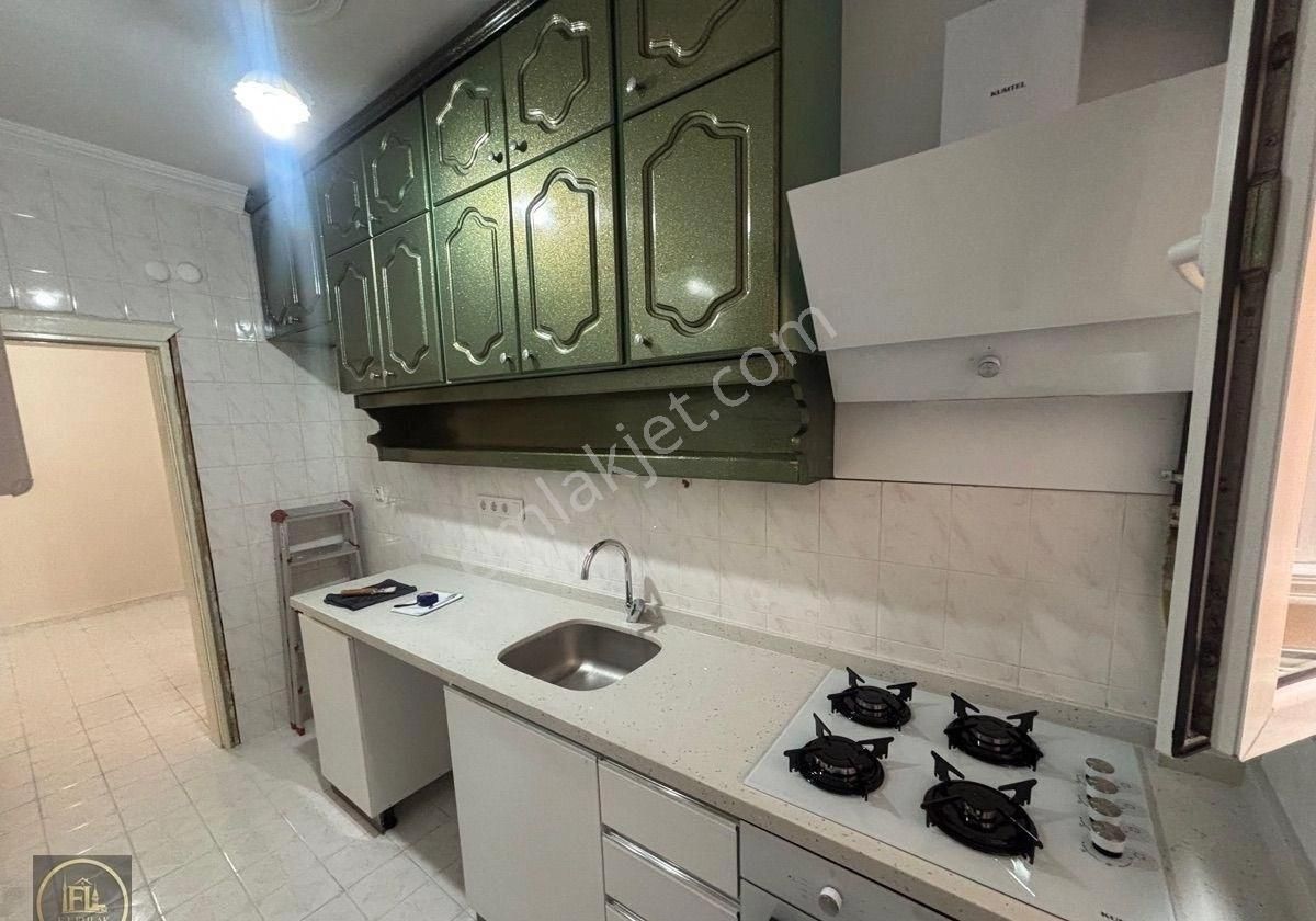 F-l Emlaktan Emmar Avm Yakını 2+1 Geniş Daire Aileye Uygun - Görsel 33