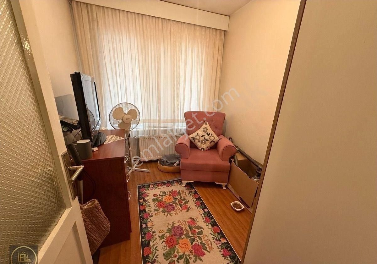 Fl Emlaktan Şirinevler Metrobüs E-5 Yakını 3+1 Arakat - Görsel 23