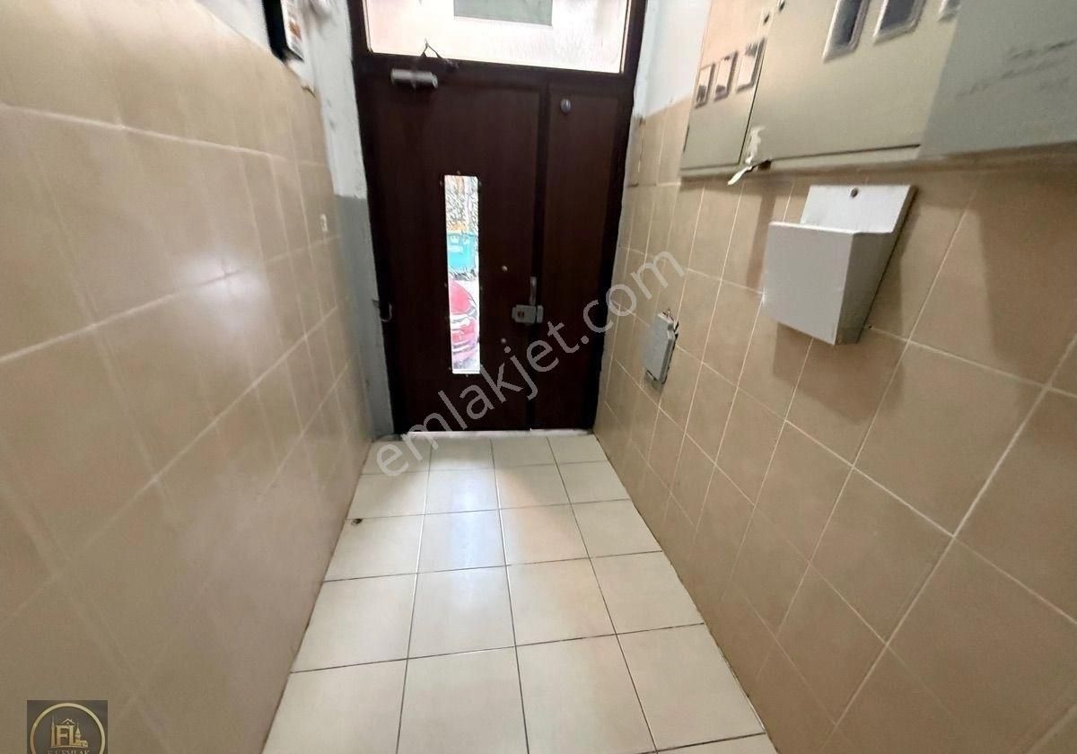 Fl Emlaktan Şirinevler Metrobüs E-5 Yakını 3+1 Arakat - Görsel 13