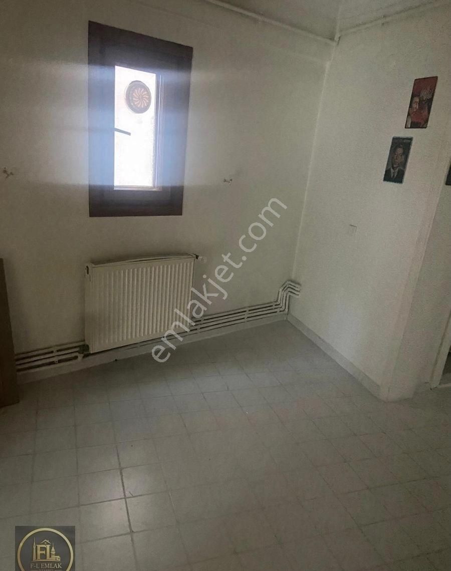 F-l Emlaktan Bulgurlu Metro Yakını 3+1 120 M2 1.kat - Görsel 10