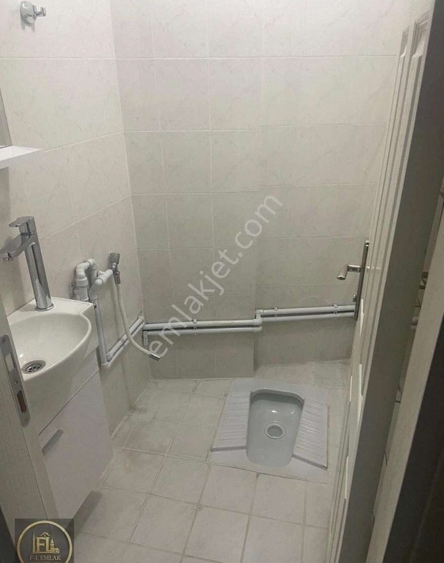 F-l Emlaktan Bulgurlu Metro Yakını 3+1 120 M2 1.kat - Görsel 2