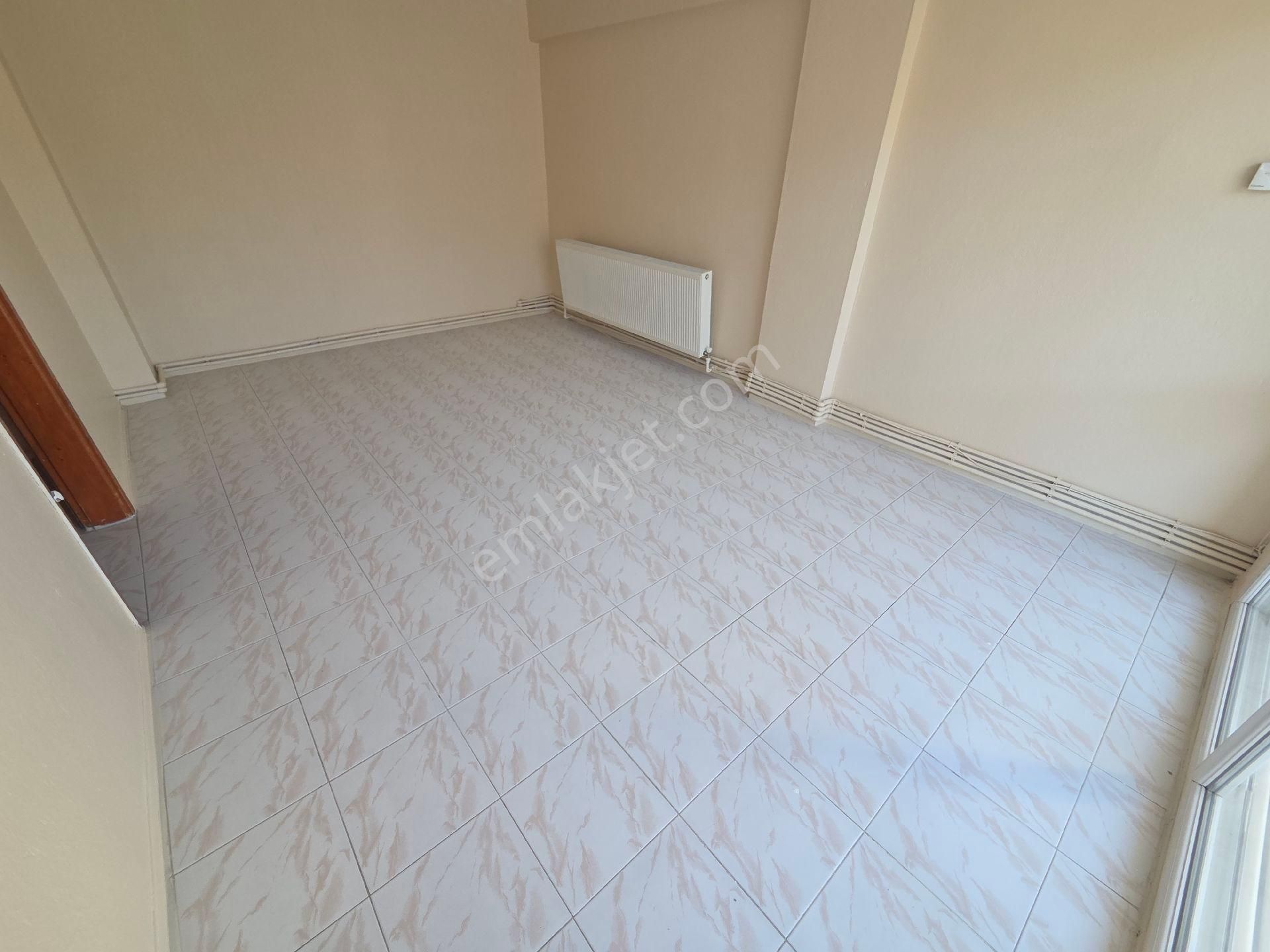 Bayraklı Osmangazi 2+1 Geniş Doğalgazlı Kiralık Daire - Görsel 2