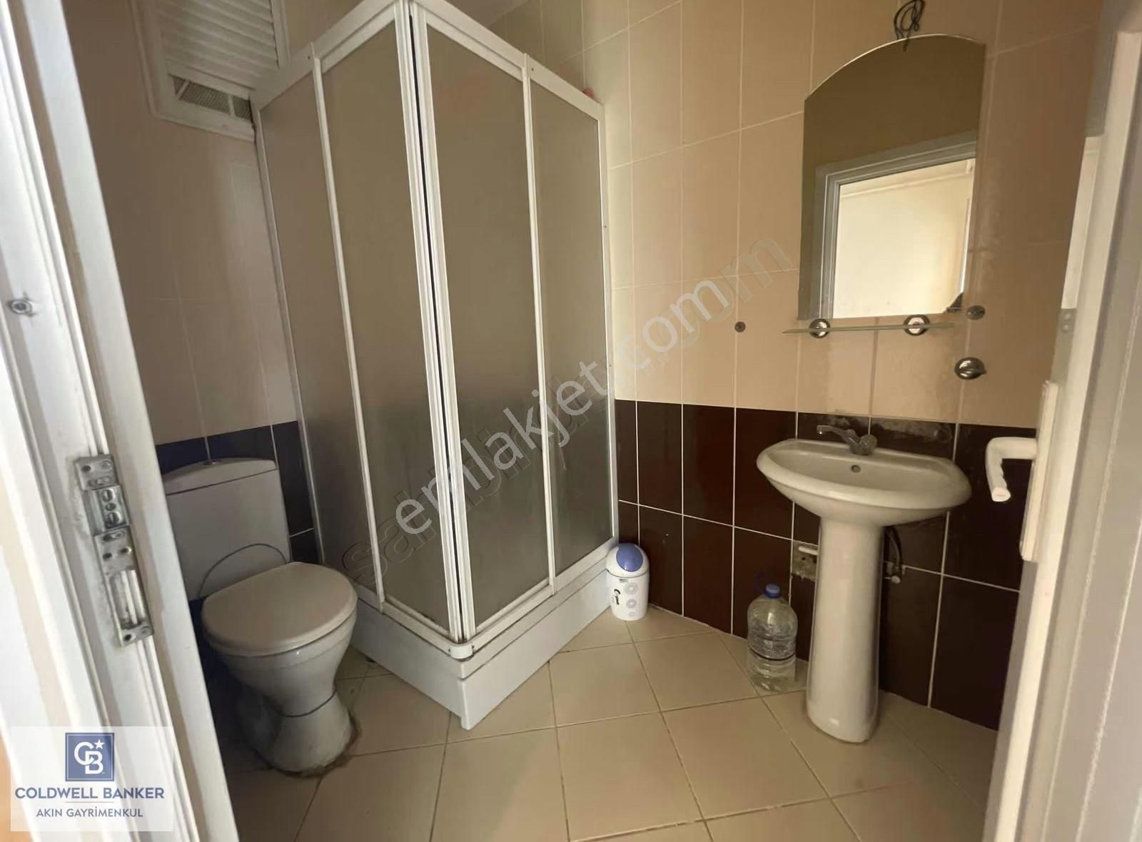 Yenidoğan Safa Mah. Çift Wc,li Kiralık 2+1 Daire - Görsel 13