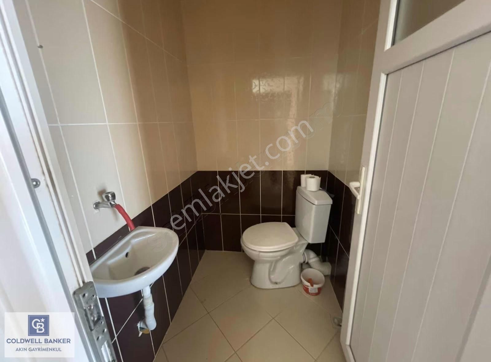 Yenidoğan Safa Mah. Çift Wc,li Kiralık 2+1 Daire - Görsel 5