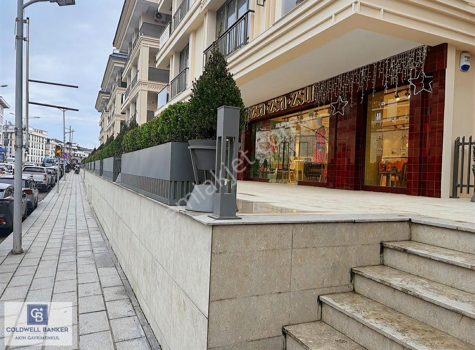 Çengelköy 'de Ana Cadde Üzeri Kurumsal Kiracılı Satılık İşyeri - Görsel 20
