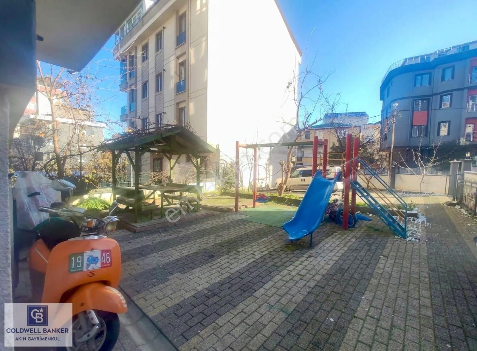 Yusunemre Mah. Caddeye Yakın Asansörlü Çift Banyolu Daire - Görsel 33