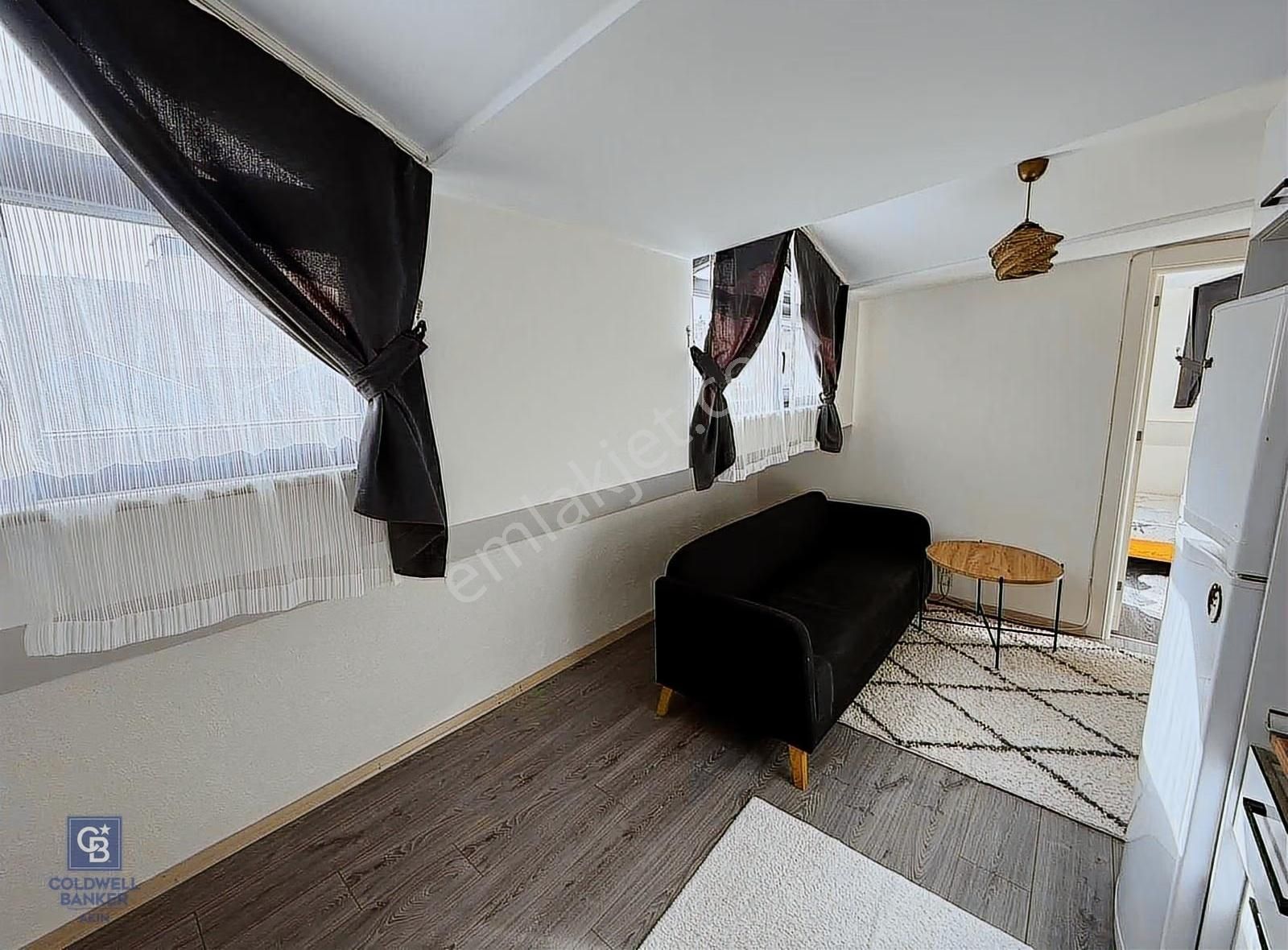 Yeditepe Üniv. Alt Kapısında 1+1 Eşyalı Kiralık Daire - Görsel 2