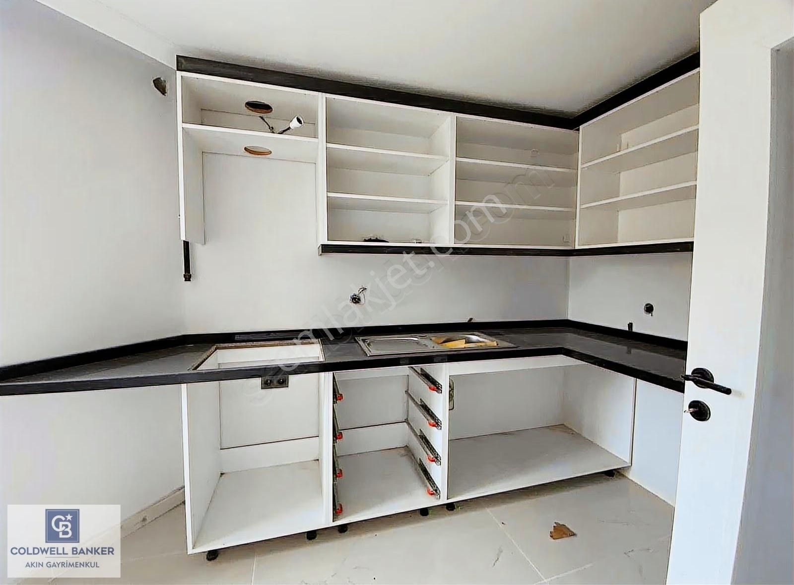 Merkez Mahallesi Orman Manzaralı Sıfır 4+2 Üst Dublex - Görsel 4