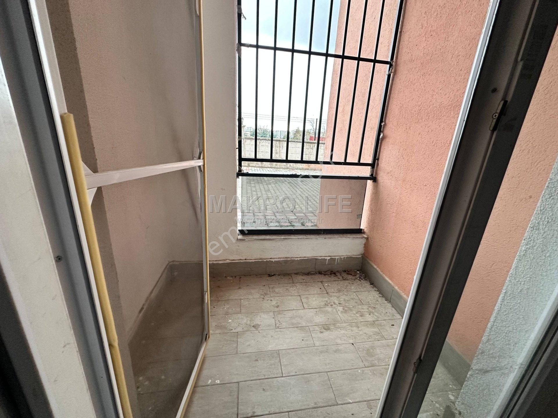 75 Caddeye Yakın Adli Tıp Yanı 2+1 Acil Satılık Daire - Görsel 14