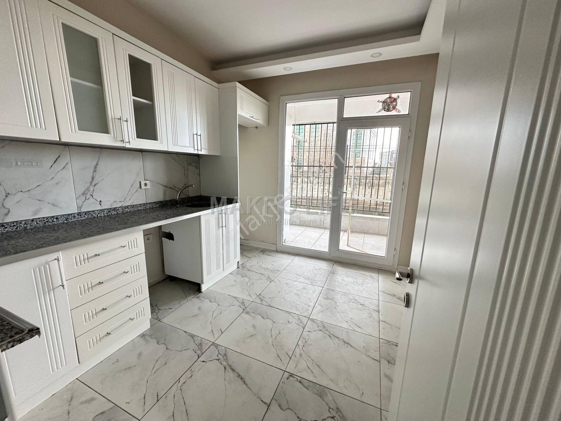 75 Caddeye Yakın Adli Tıp Yanı 2+1 Acil Satılık Daire