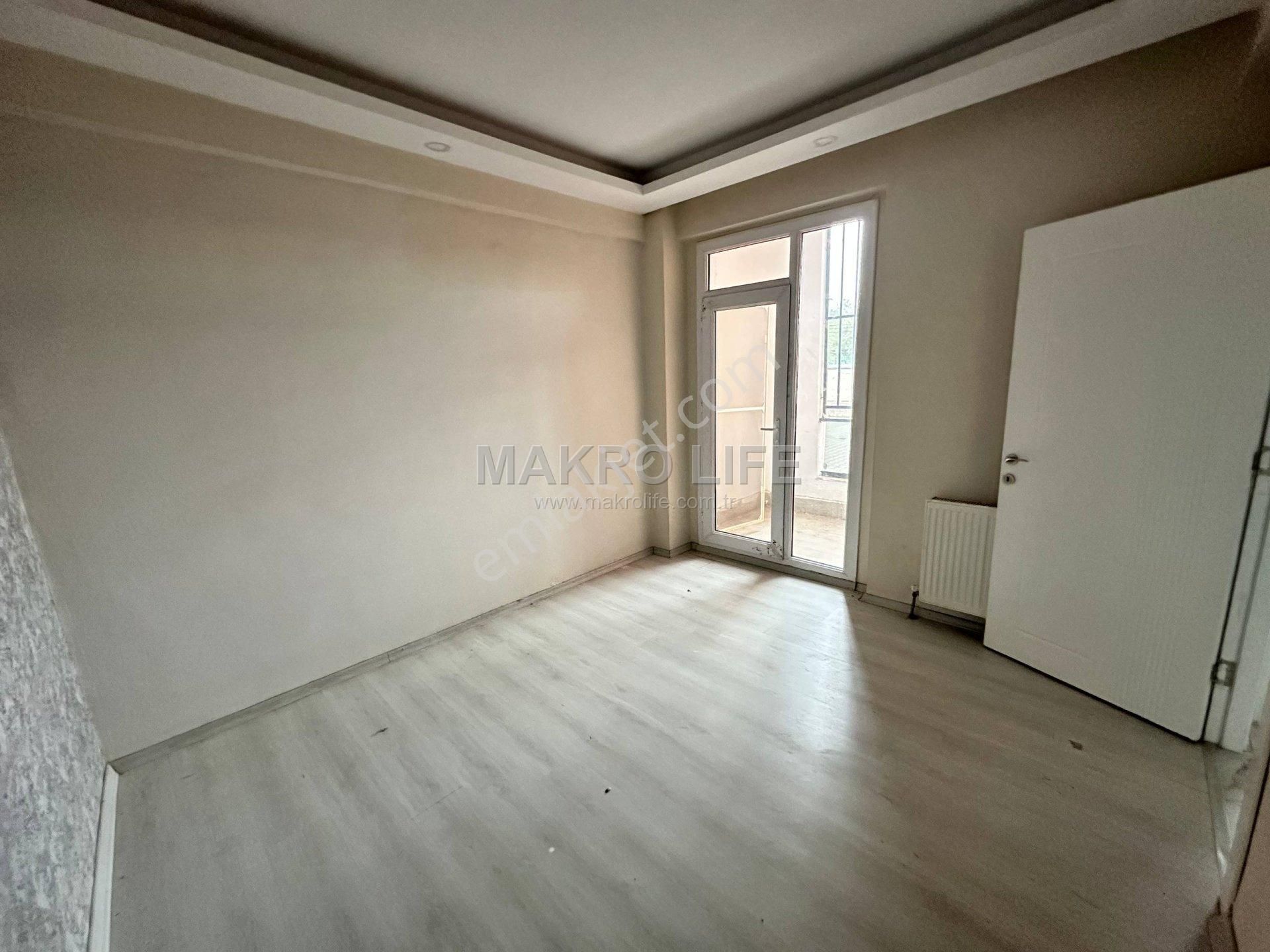 75 Caddeye Yakın Adli Tıp Yanı 2+1 Acil Satılık Daire - Görsel 4
