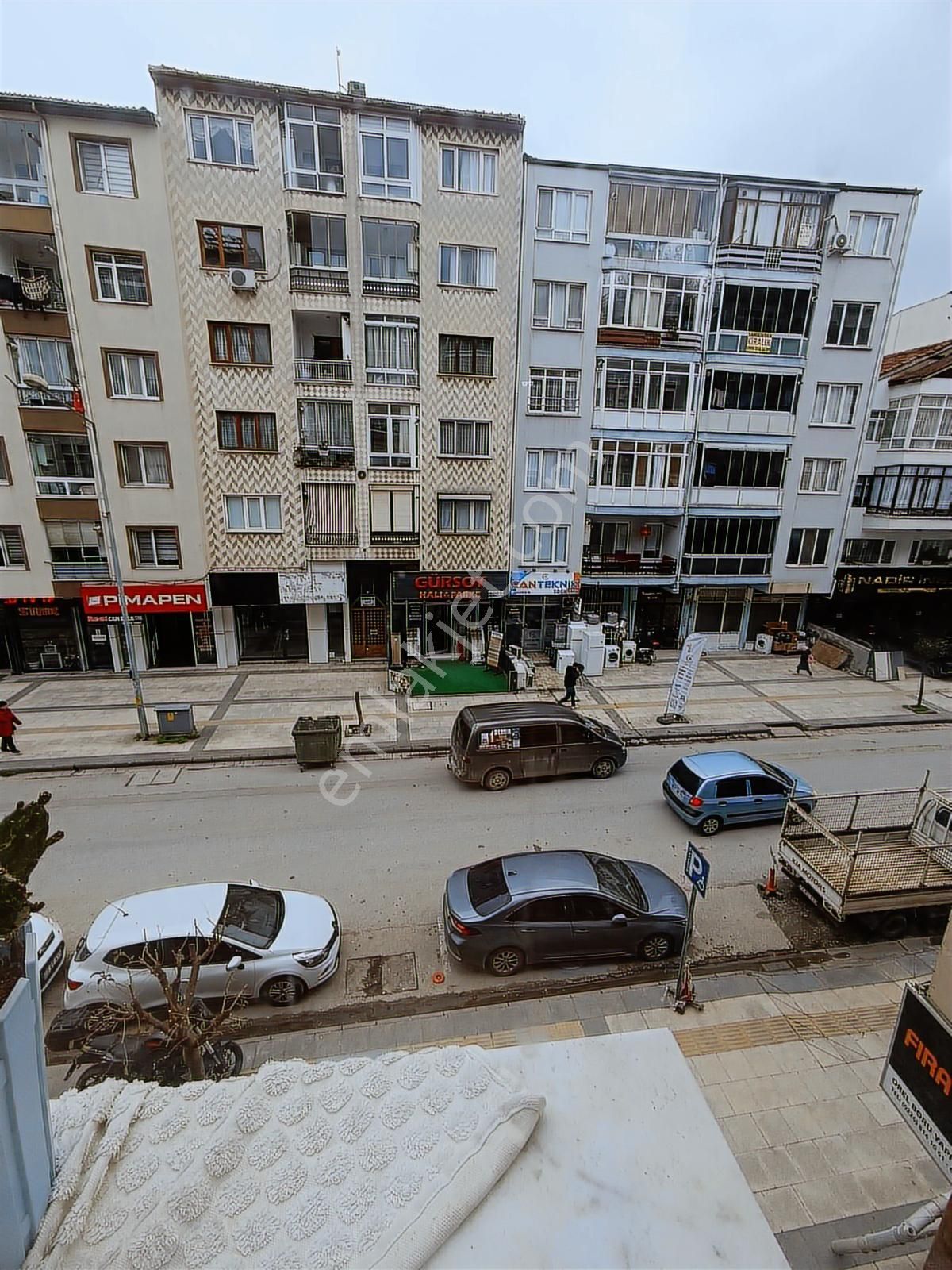 3+1 Den 2+1 ' E Çevrilmiş Arakat Asansörlü ( Şehrin Göbeğinde ). - Görsel 24