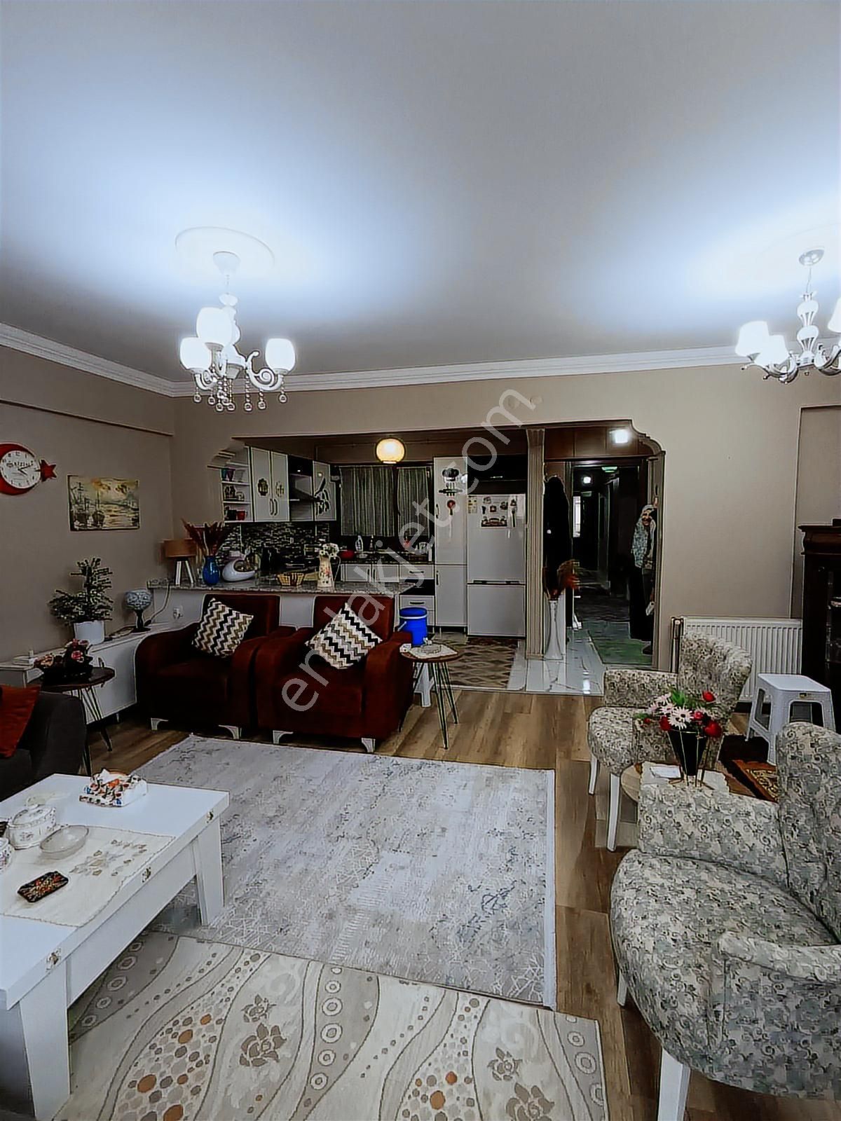 3+1 Den 2+1 ' E Çevrilmiş Arakat Asansörlü ( Şehrin Göbeğinde ). - Görsel 20