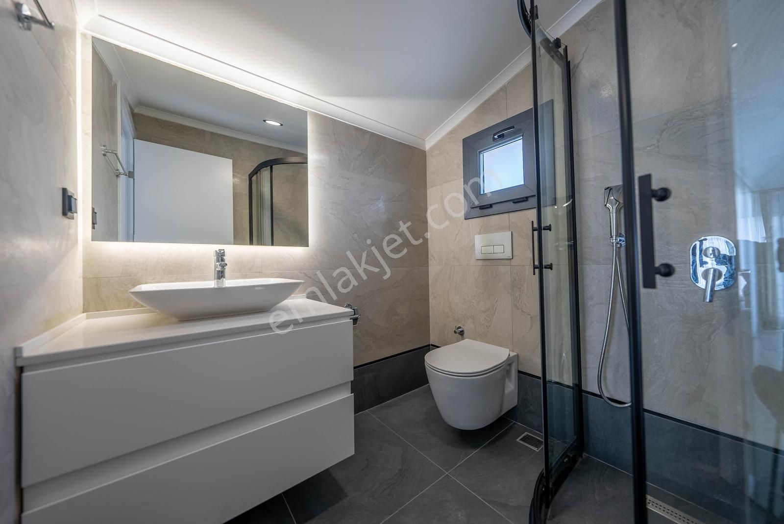 Akmaz Plajına 300m | Özel Havuzlu Sıfır Tripleks Villa | Fethiye - Görsel 11