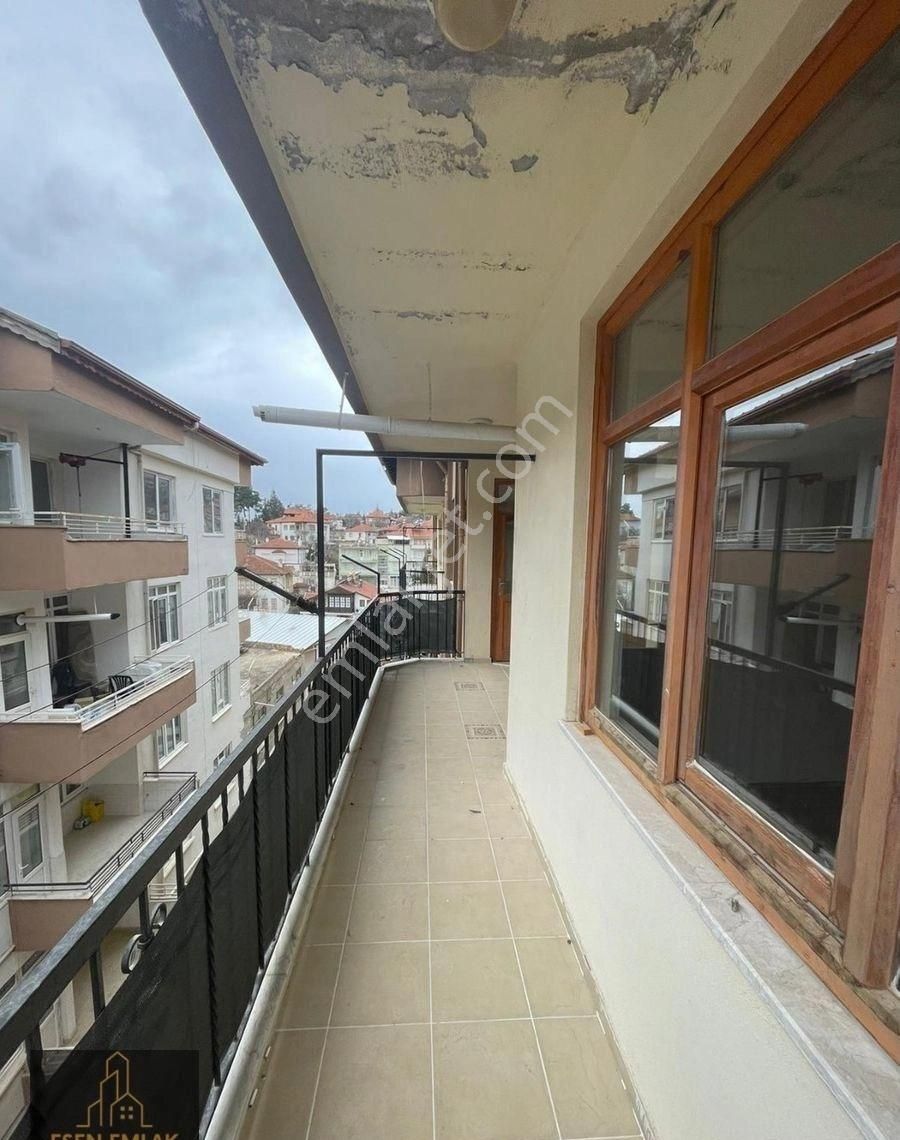 Esen Emlak'dan Merkezde Doğalgazlı 3+1 160m² Kiralık Daire - Görsel 19