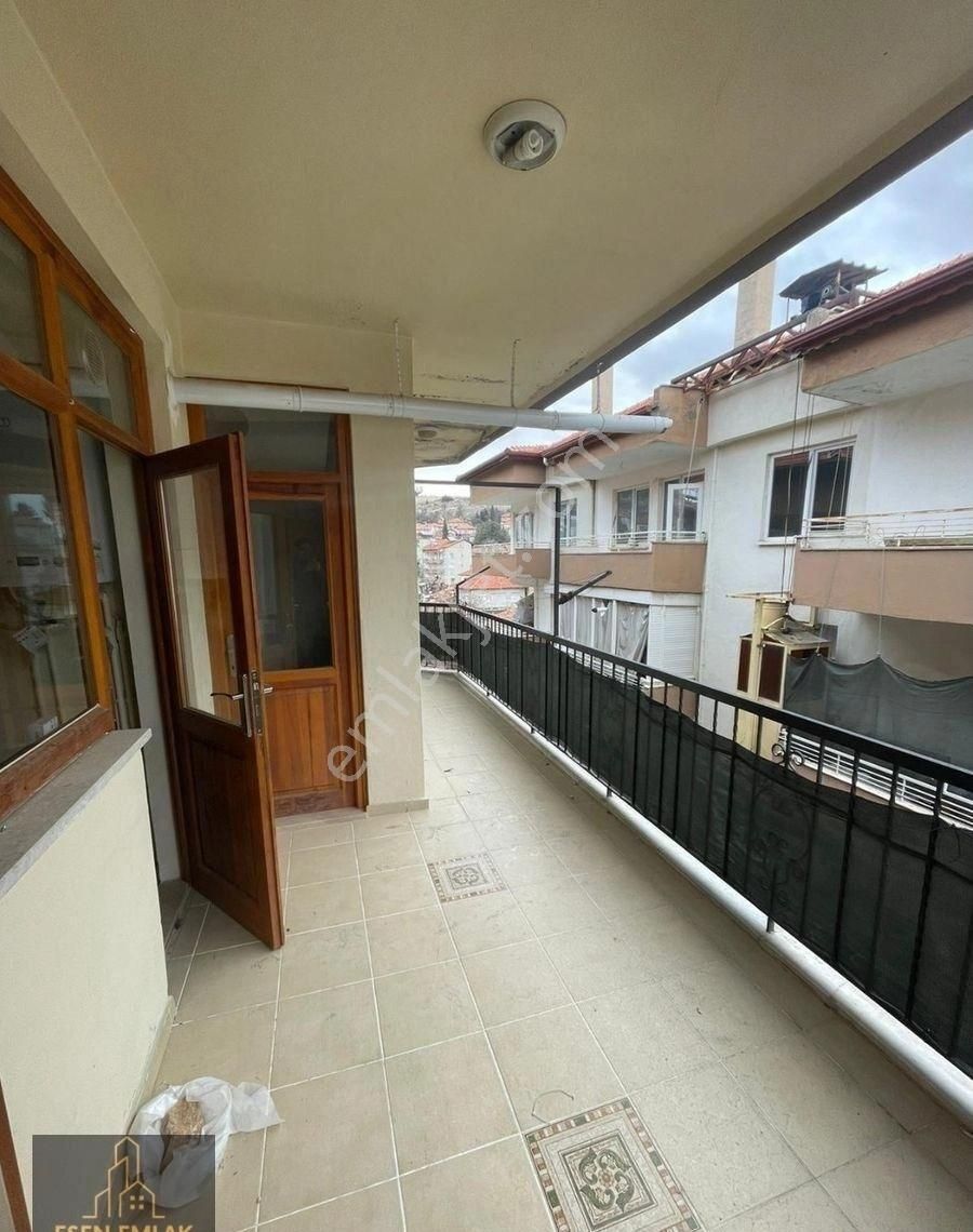 Esen Emlak'dan Merkezde Doğalgazlı 3+1 160m² Kiralık Daire - Görsel 8