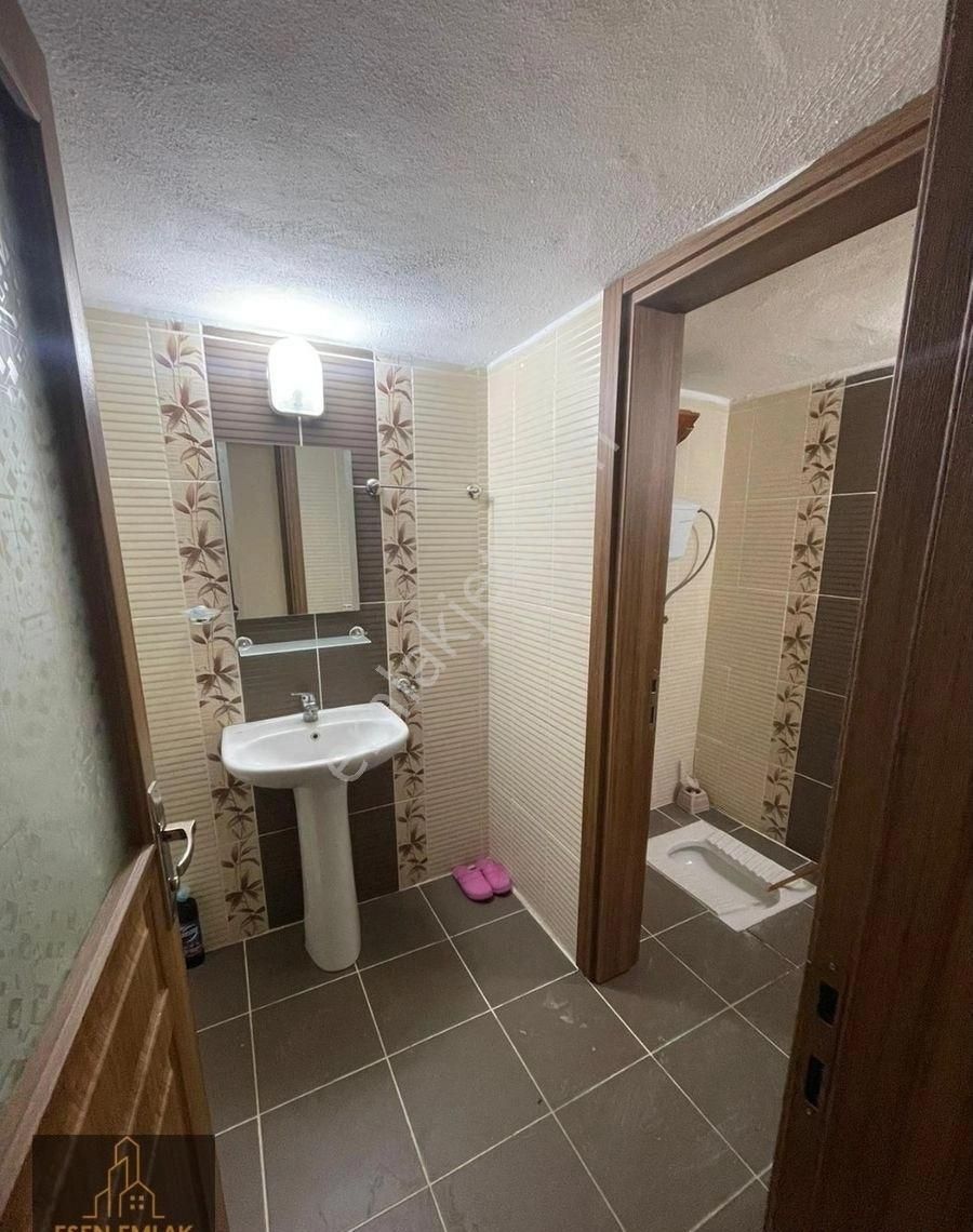 Esen Emlak'dan Merkezde Doğalgazlı 3+1 160m² Kiralık Daire - Görsel 11