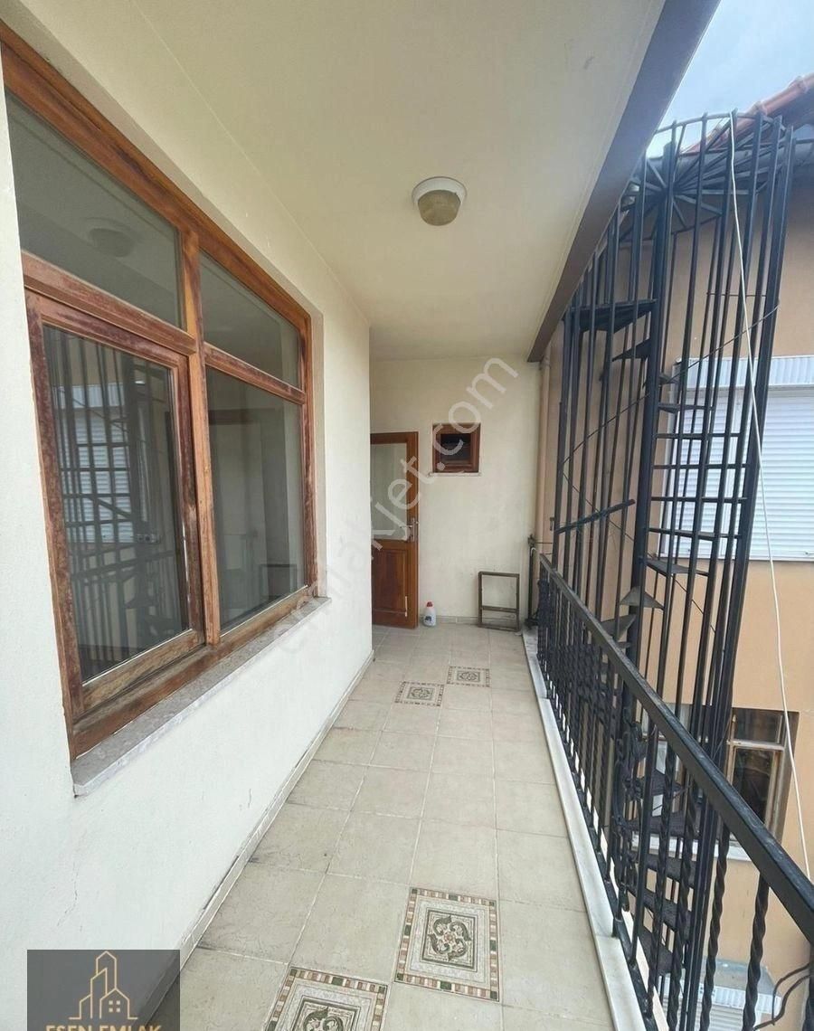 Esen Emlak'dan Merkezde Doğalgazlı 3+1 160m² Kiralık Daire - Görsel 21