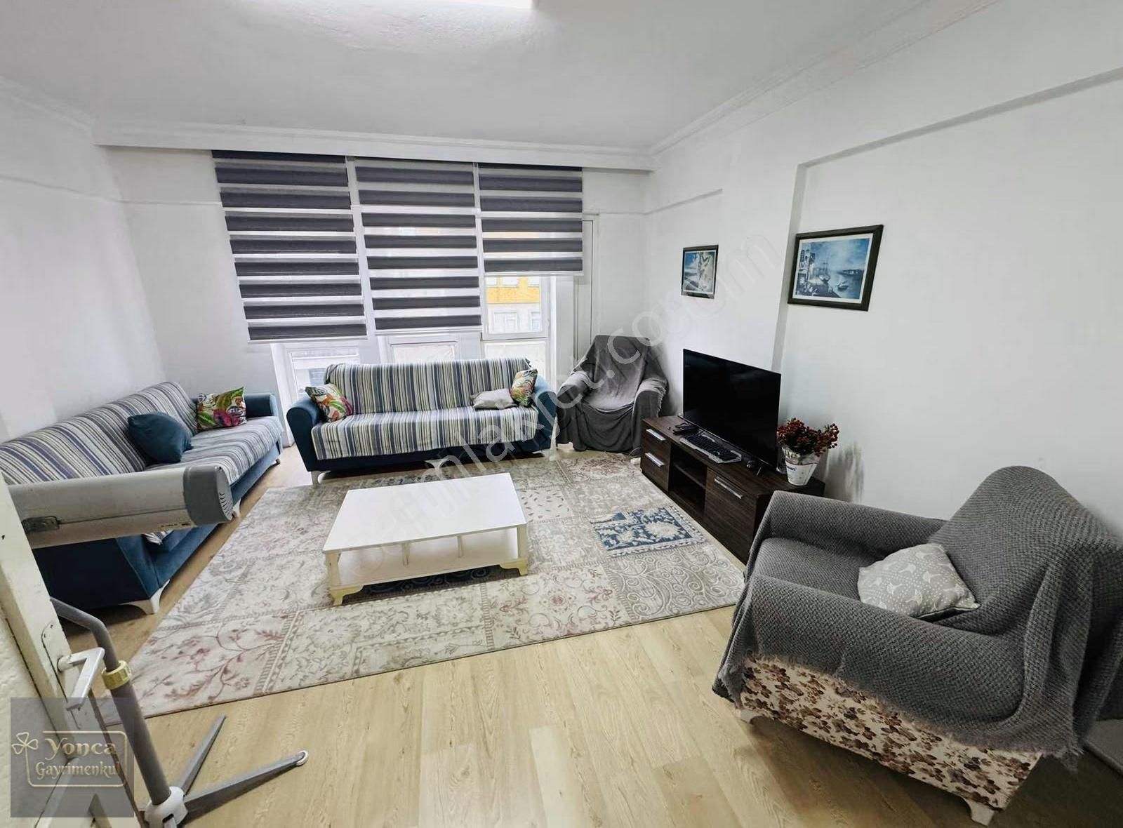 Alanya Merkez Büyük Otel Cad Ayrı Mutfak 2+1 105m2 Krediye Uygun