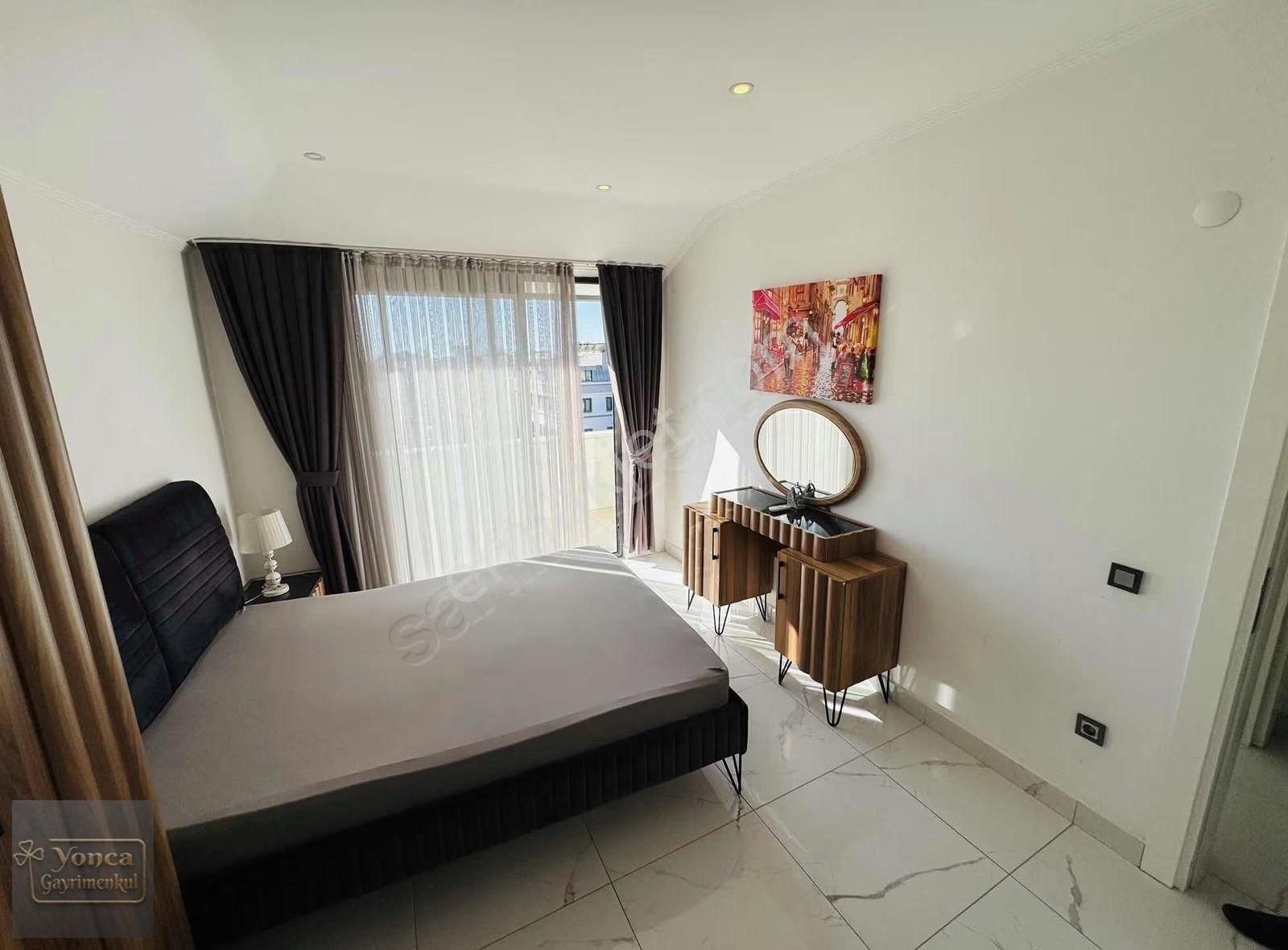 Alanya Merkez Site İçi 2+1 Dubles Full Eşyalı Denize 200 Metre - Görsel 5