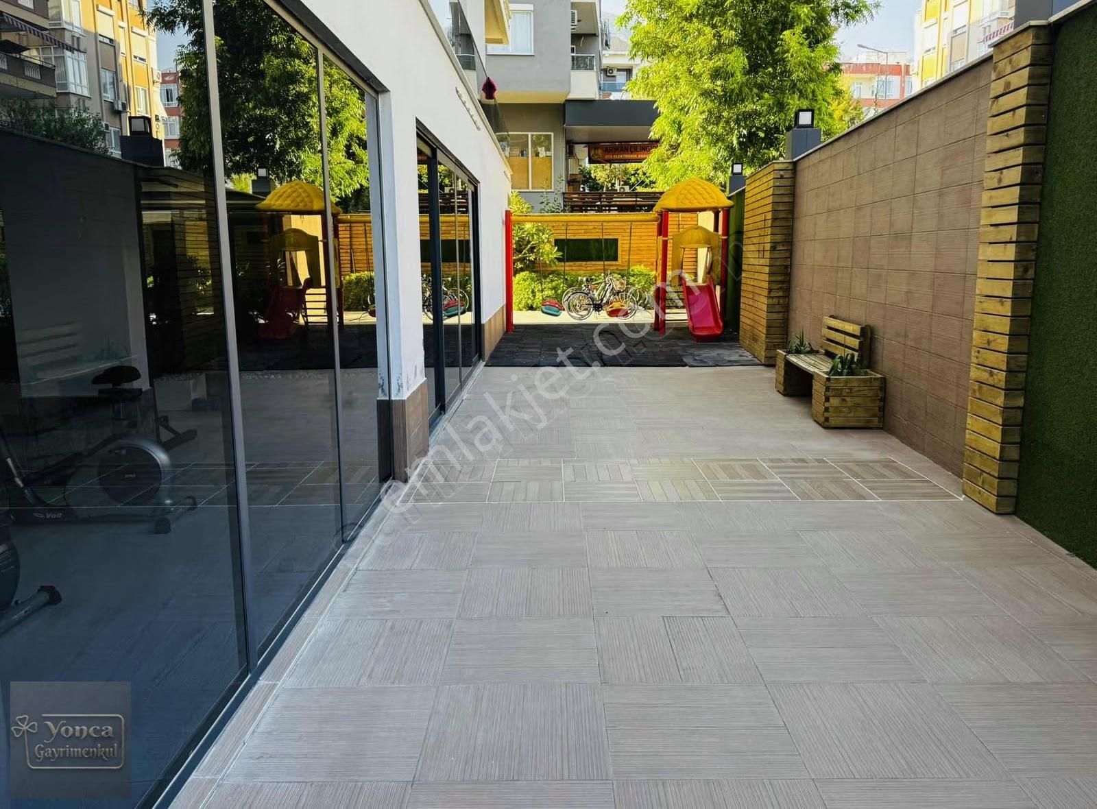 Alanya Merkez Site İçi 2+1 Dubles Full Eşyalı Denize 200 Metre - Görsel 7