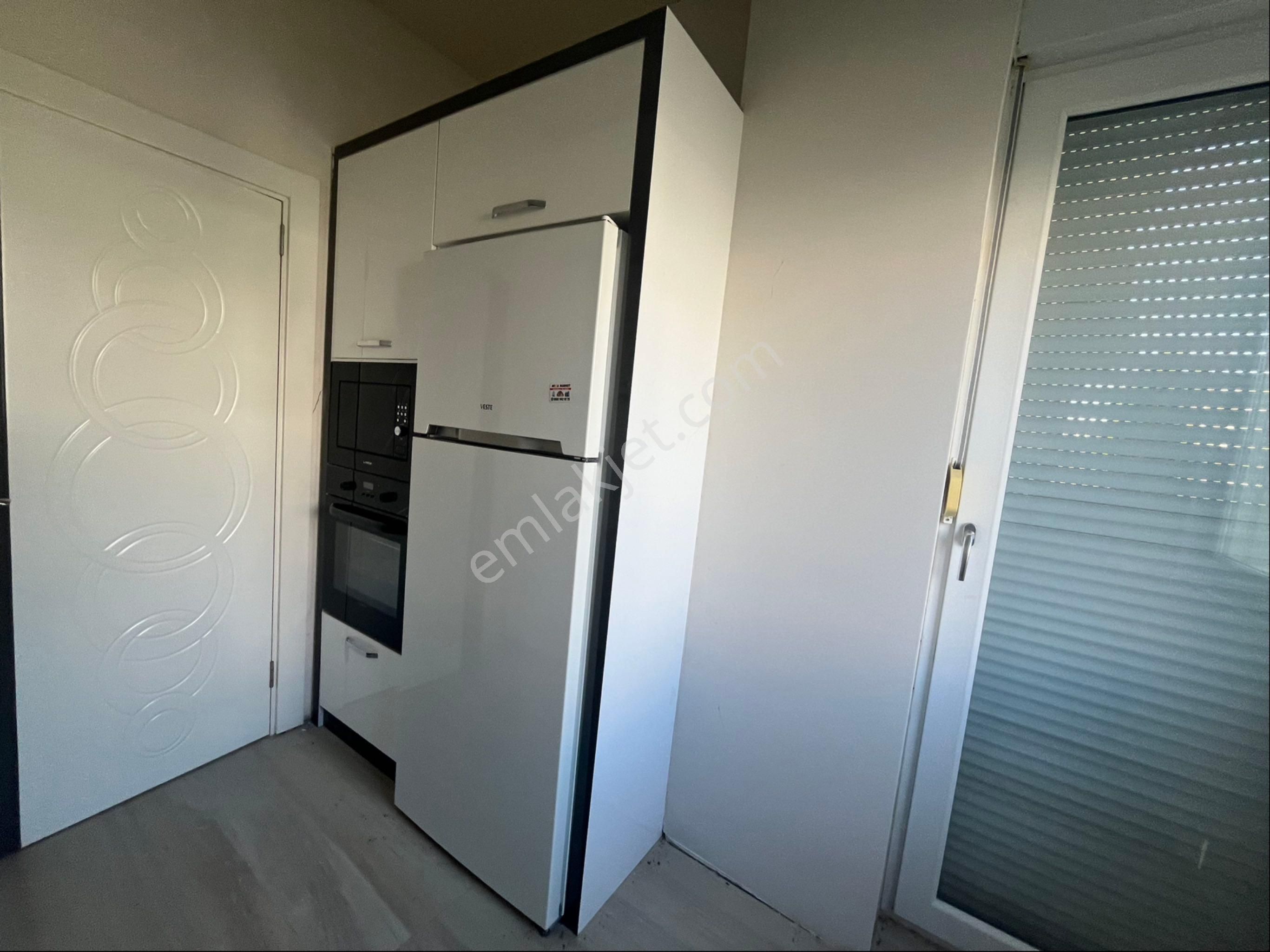 Kemerağzı’nda Havuzlu Site İçinde 2+1 Bahçe Katı - Görsel 9