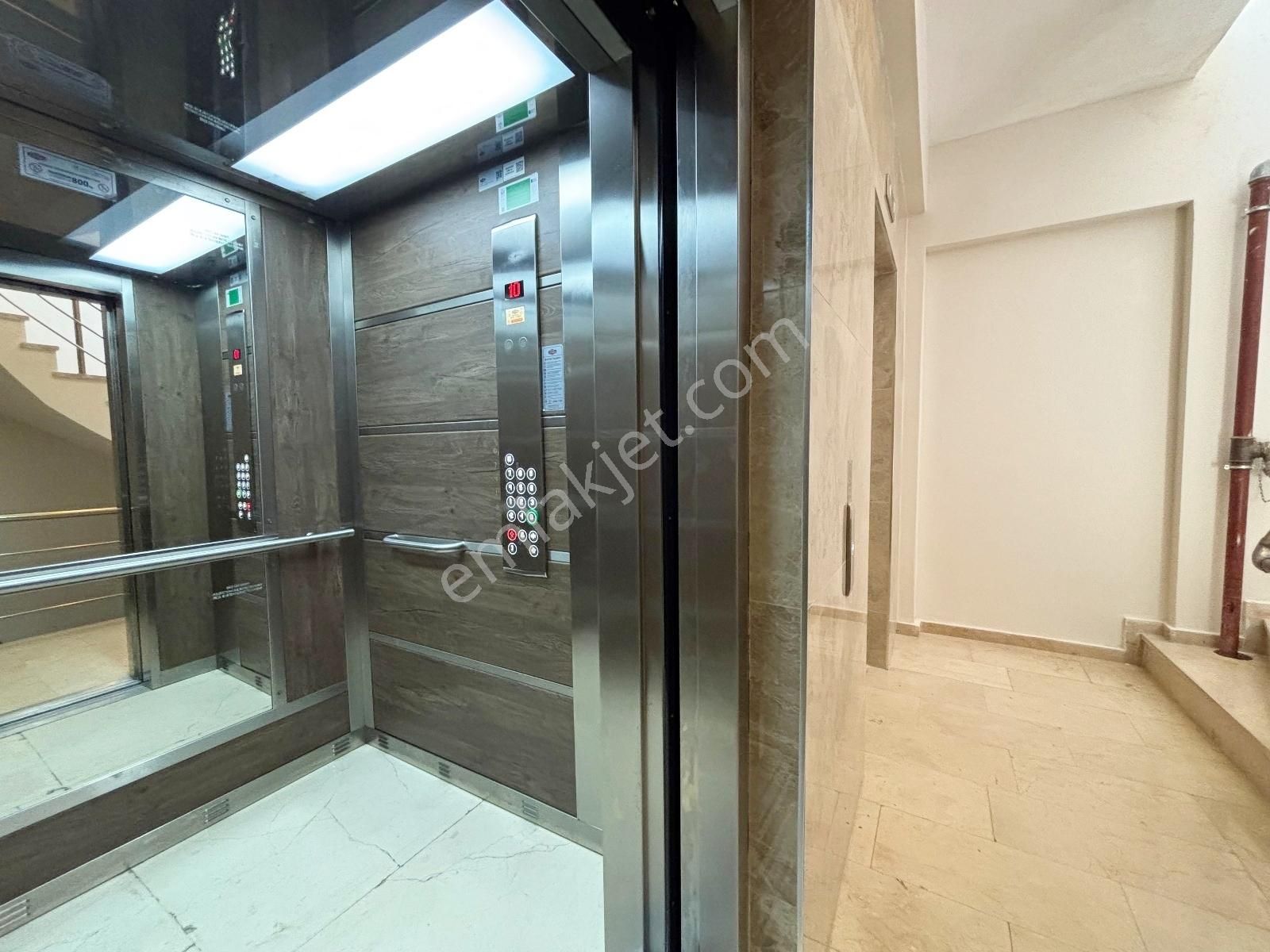 Tek Yetkili Suadiye'de 3+1 Net 95m2 Ebv Banyolu Fırsat Daire - Görsel 24