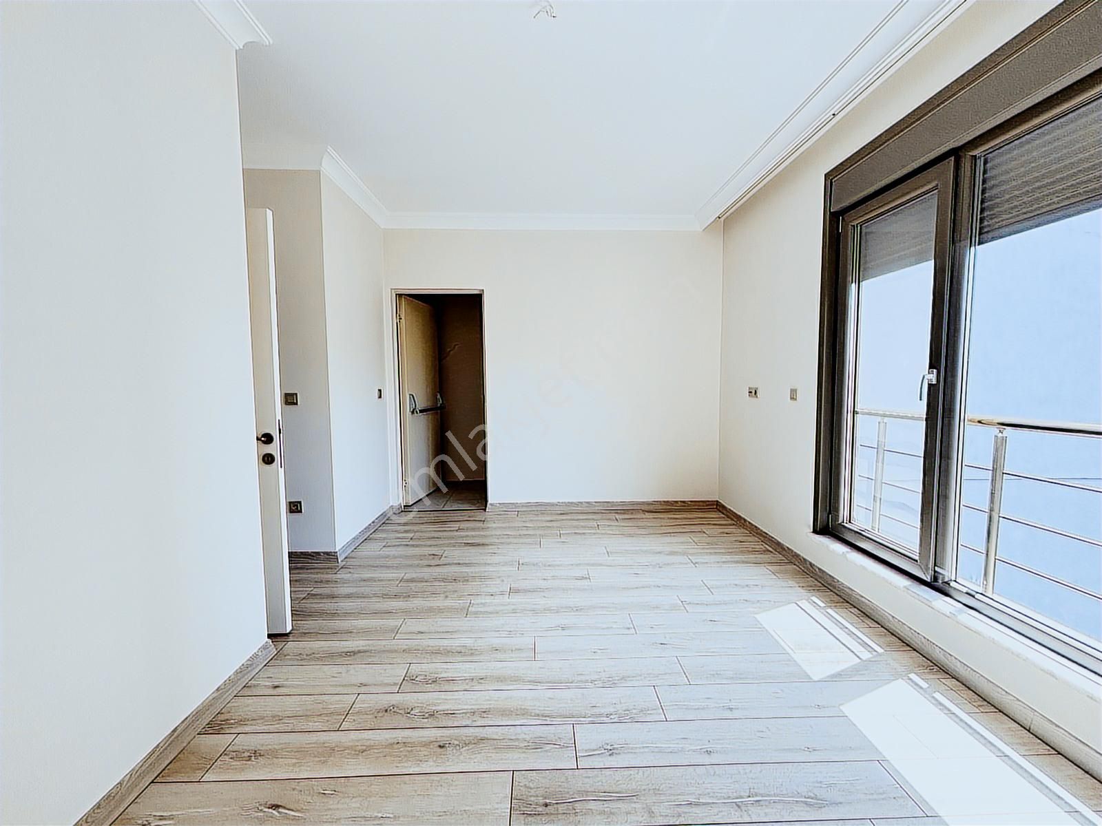 Tek Yetkili Suadiye'de 3+1 Net 95m2 Ebv Banyolu Fırsat Daire - Görsel 16