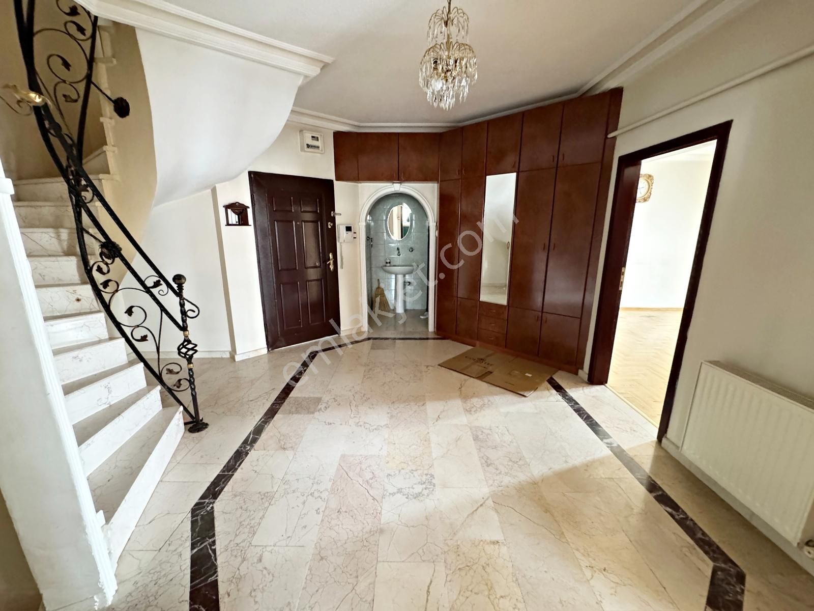 5+1 2 Bloklu Sitede Şehir Hastanesi Karşısı Bölgede Emsalsiz - Görsel 16