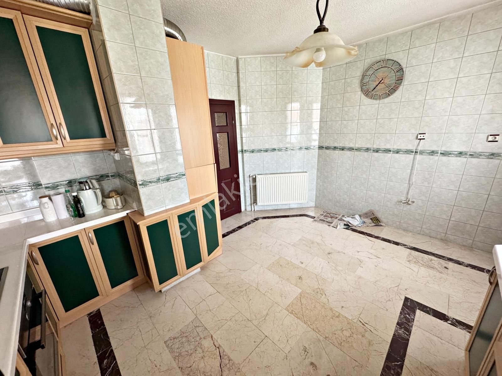 5+1 2 Bloklu Sitede Şehir Hastanesi Karşısı Bölgede Emsalsiz - Görsel 4