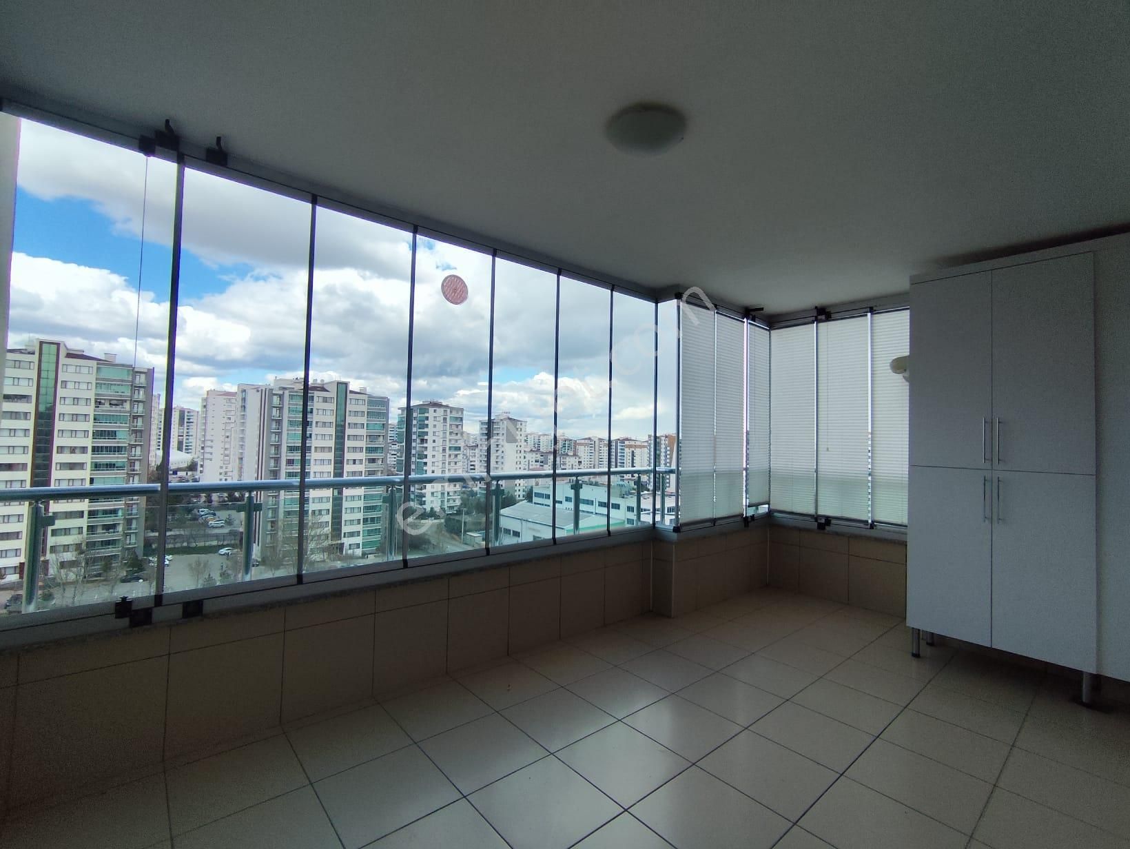 Şehir Hastanesi Civarı Satılık Prestijli 4+1 Ara Kat Daire - Görsel 3