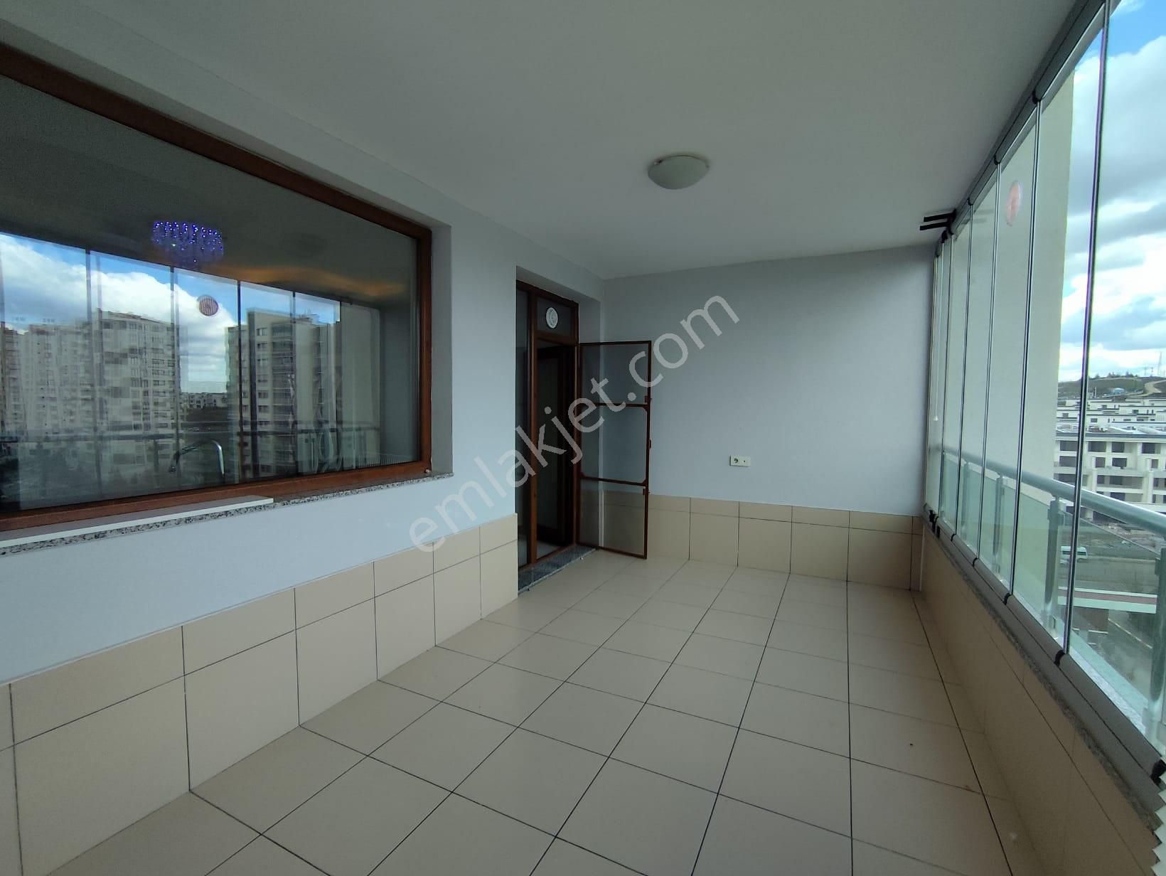 Şehir Hastanesi Civarı Satılık Prestijli 4+1 Ara Kat Daire - Görsel 27