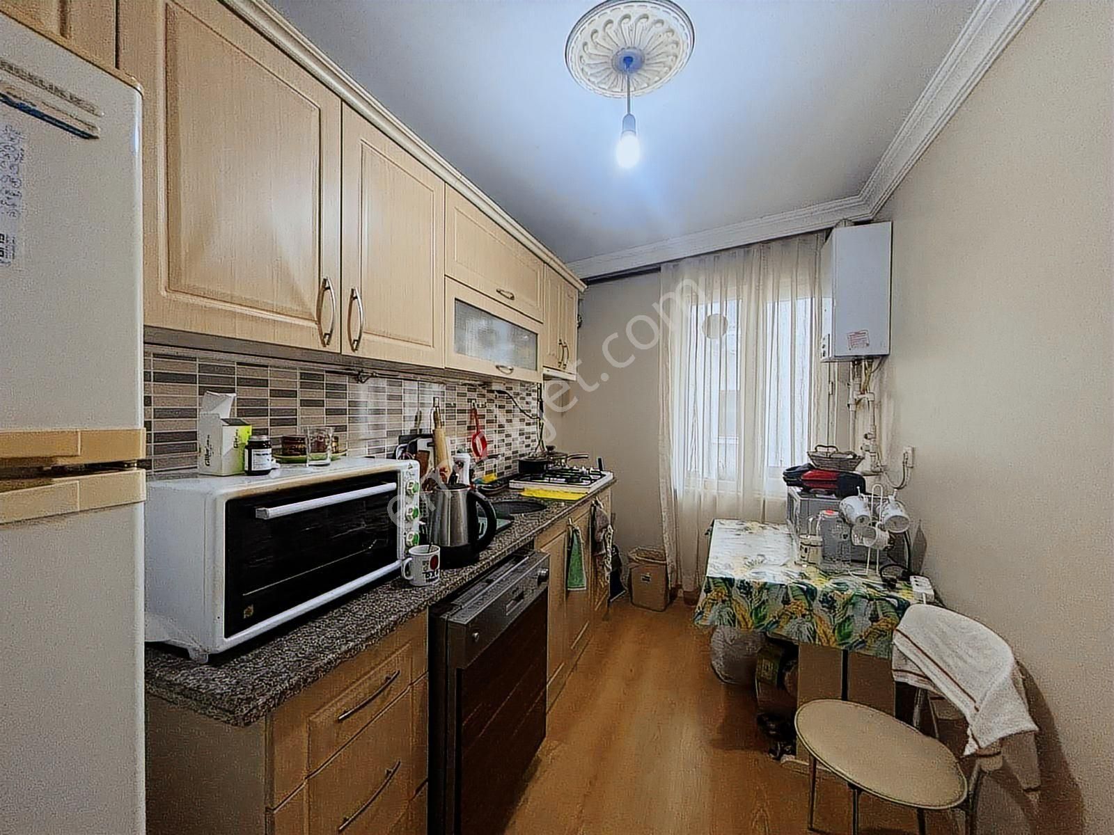 Kaçmazdan_yüksek Girişli Oldukça Geniş Satılık Dairemiz - Görsel 14