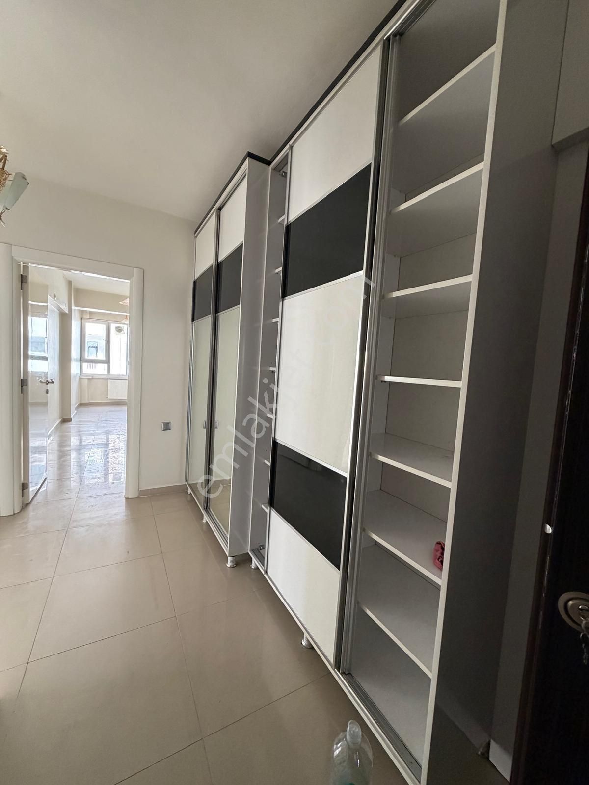 Ofiste 3+1 Ara Kat Kiralık Daire - Görsel 14