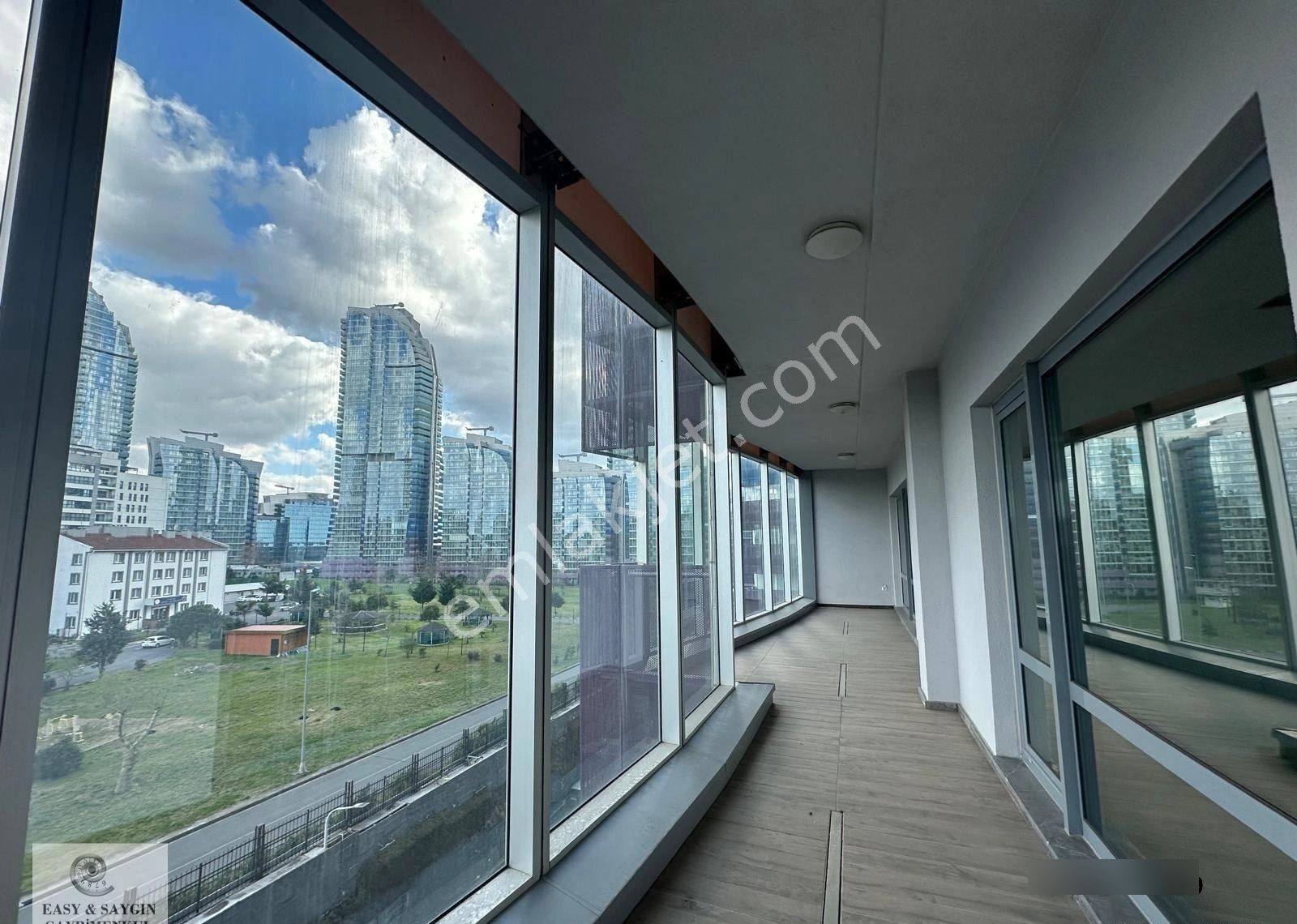 Boş! Maslak 1453’te Cadde Manzaralı 2+1 –aylık Ödeme - Kapalı Mutfak - Görsel 4