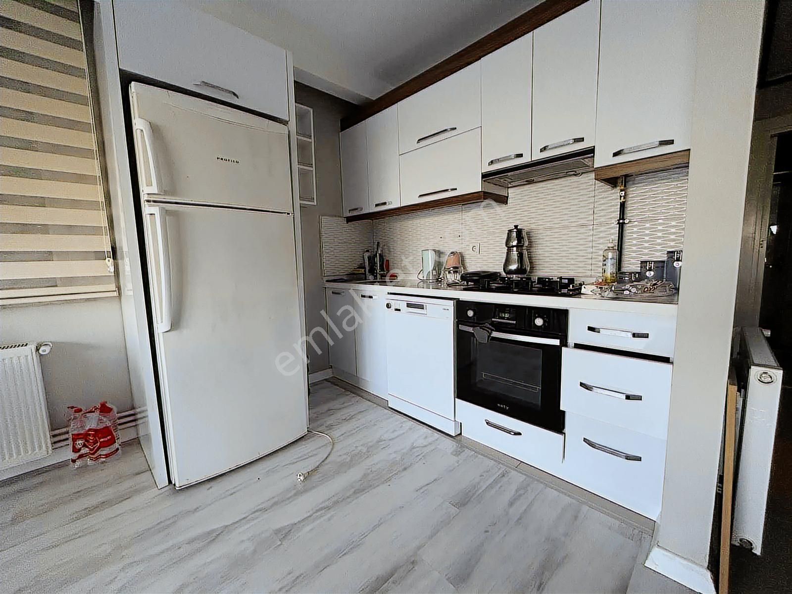 Güzeloba Mah.site İçerisinde Doğalgazlı Eşyalı Kiralık - Görsel 3