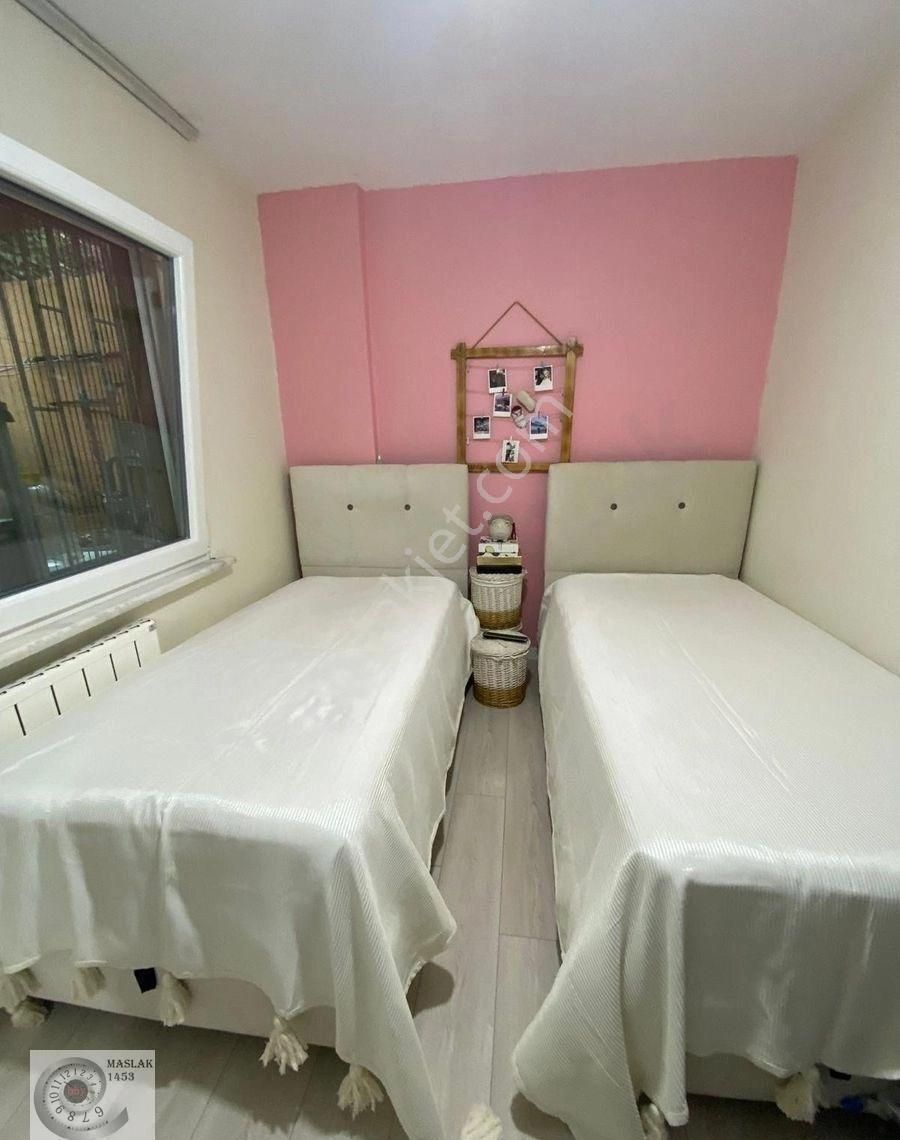 Ortaköy'de Özel Tasarım Geniş Bahçe Kullanımlı Satılık Giriş Kat***acil Satılık*** - Görsel 19