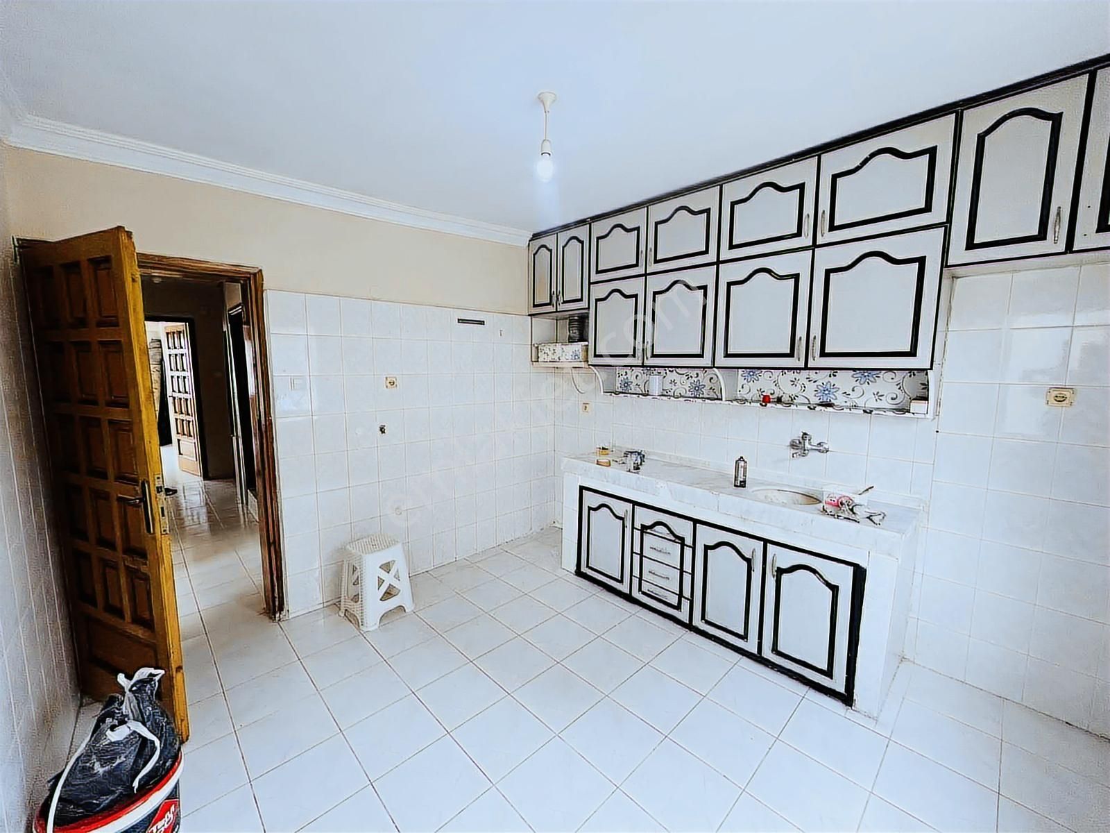 Kapalı Mutfak Arakat 2+1 Geniş Kiralık Daire - Görsel 7