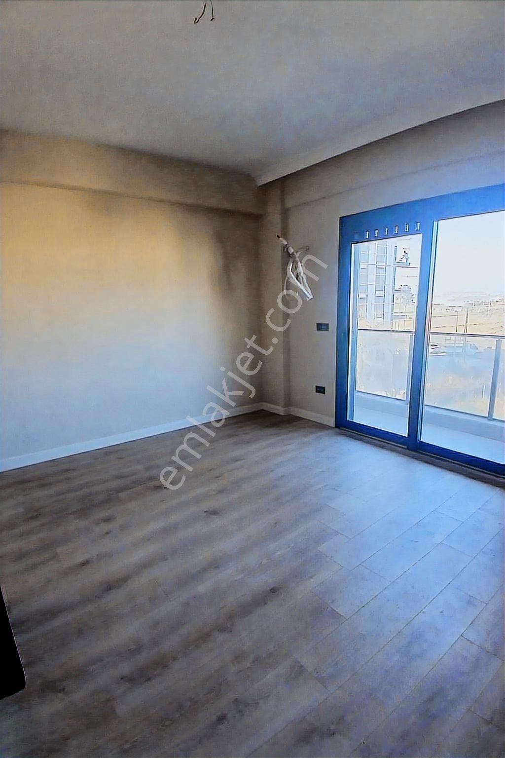 Bakırçay Üniversitesi Yakını, Yerden Isıtmalı 1+1 Daire