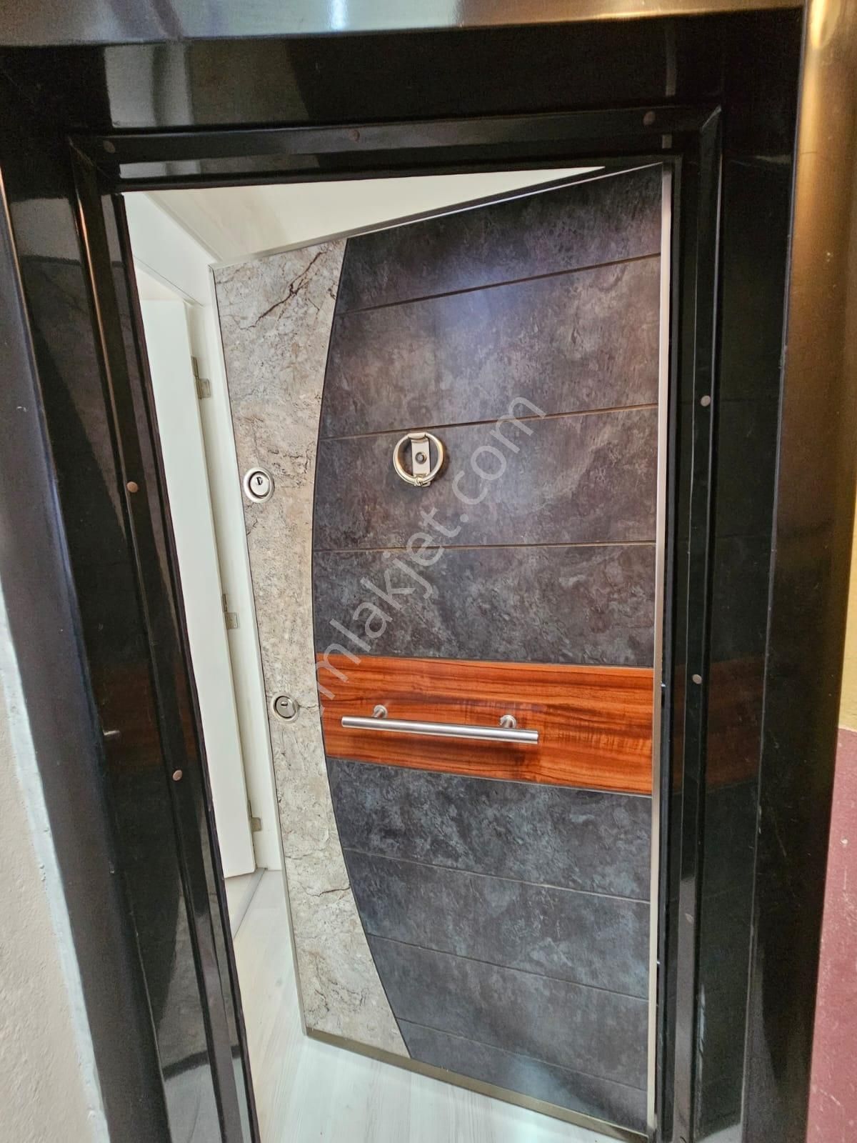 Buca Yeşilbağlar Mah Satılık 106m2 3+1 4 Kat Kullanışlı Daire - Görsel 11