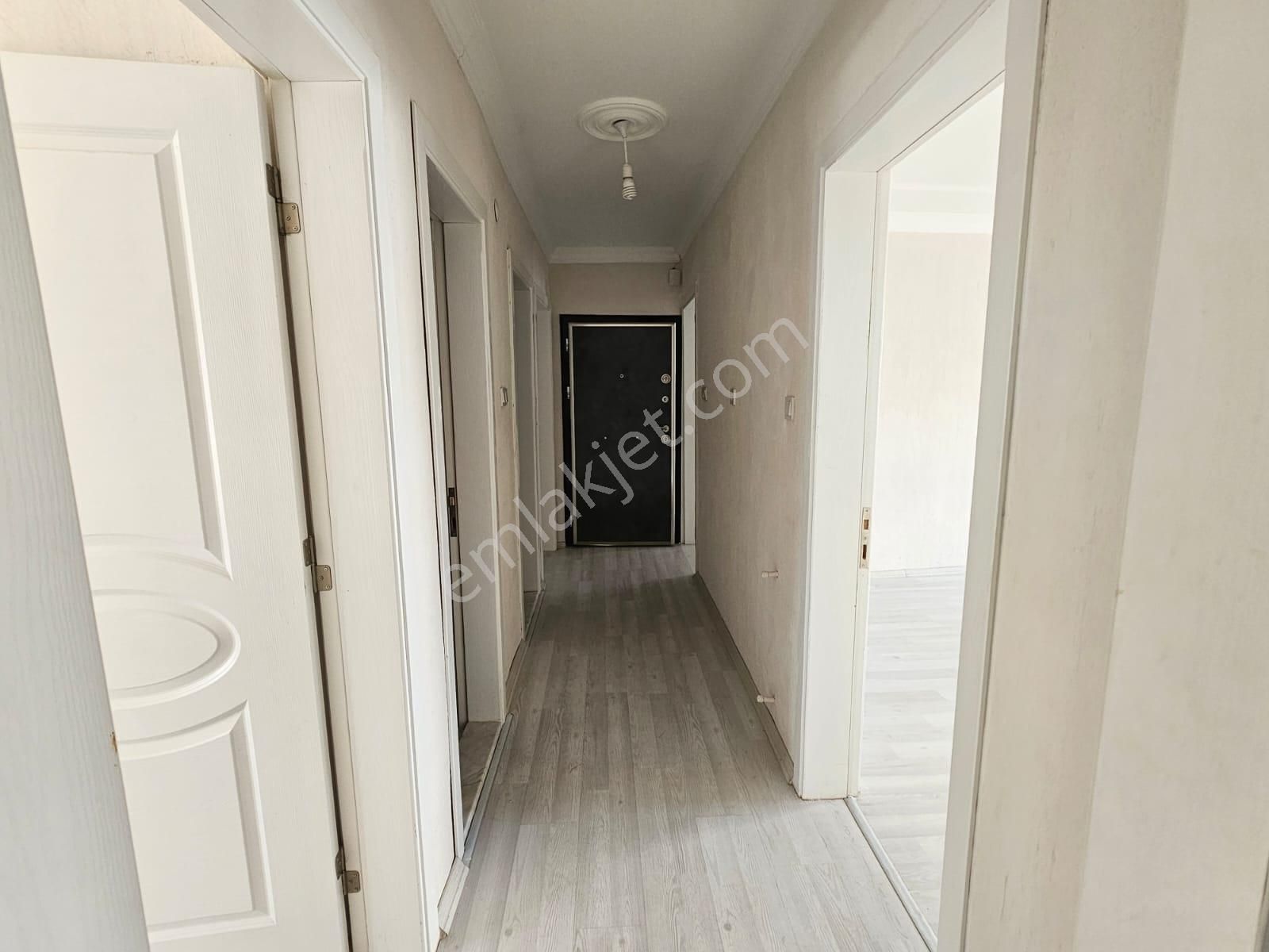 Buca Yeşilbağlar Mah Satılık 106m2 3+1 4 Kat Kullanışlı Daire - Görsel 6