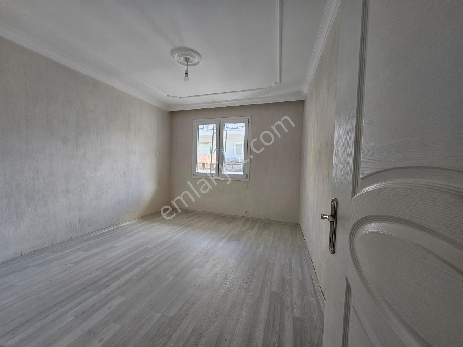 Buca Yeşilbağlar Mah Satılık 106m2 3+1 4 Kat Kullanışlı Daire - Görsel 5
