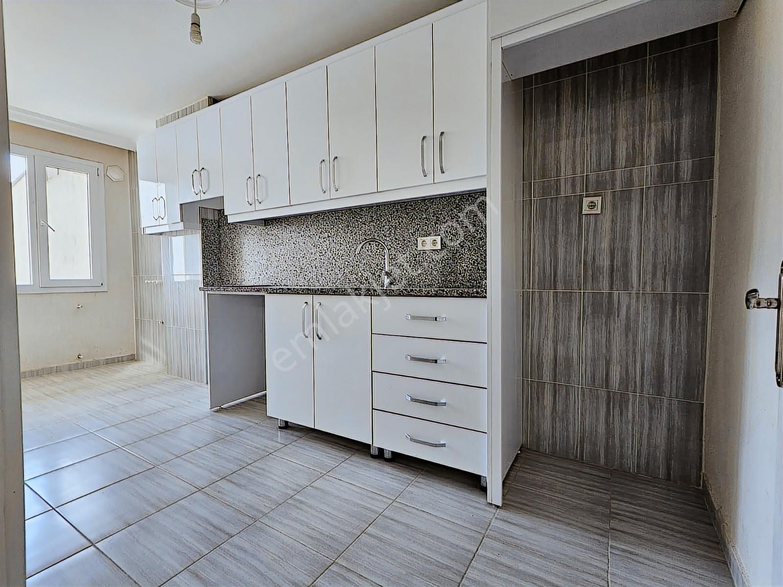 Buca Yeşilbağlar Mah Satılık 106m2 3+1 4 Kat Kullanışlı Daire - Görsel 19