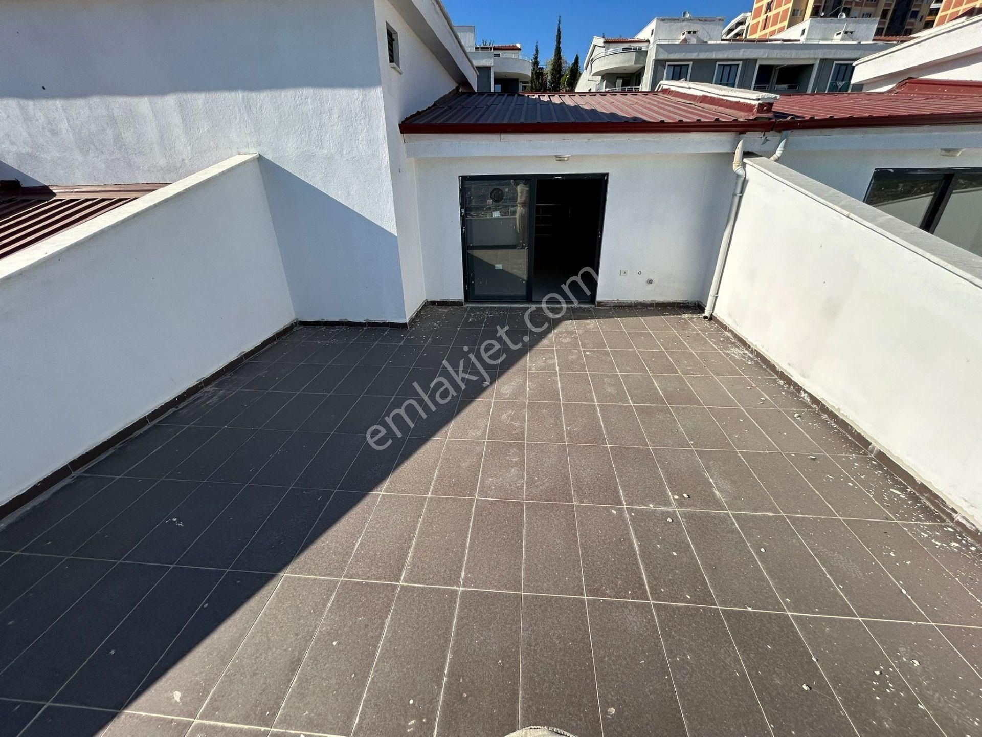 Yükselden Satılık Atatürkte Full Panoramik Manzaralı Geniş 4+1 Dubleks - Görsel 7