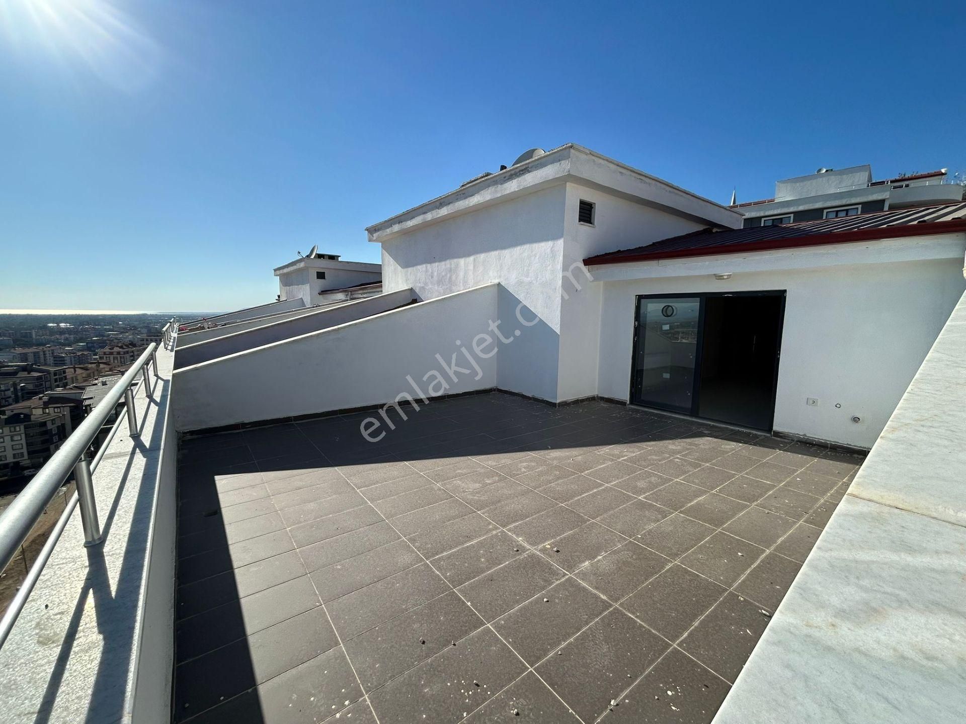 Yükselden Satılık Atatürkte Full Panoramik Manzaralı Geniş 4+1 Dubleks - Görsel 4