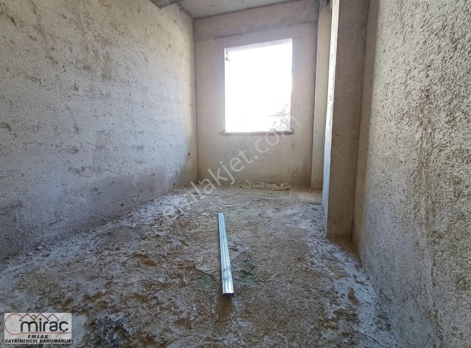 Manavgat Sarılar Çamlık Bölgesi'nde 3+1 Arakat Daire - Görsel 11