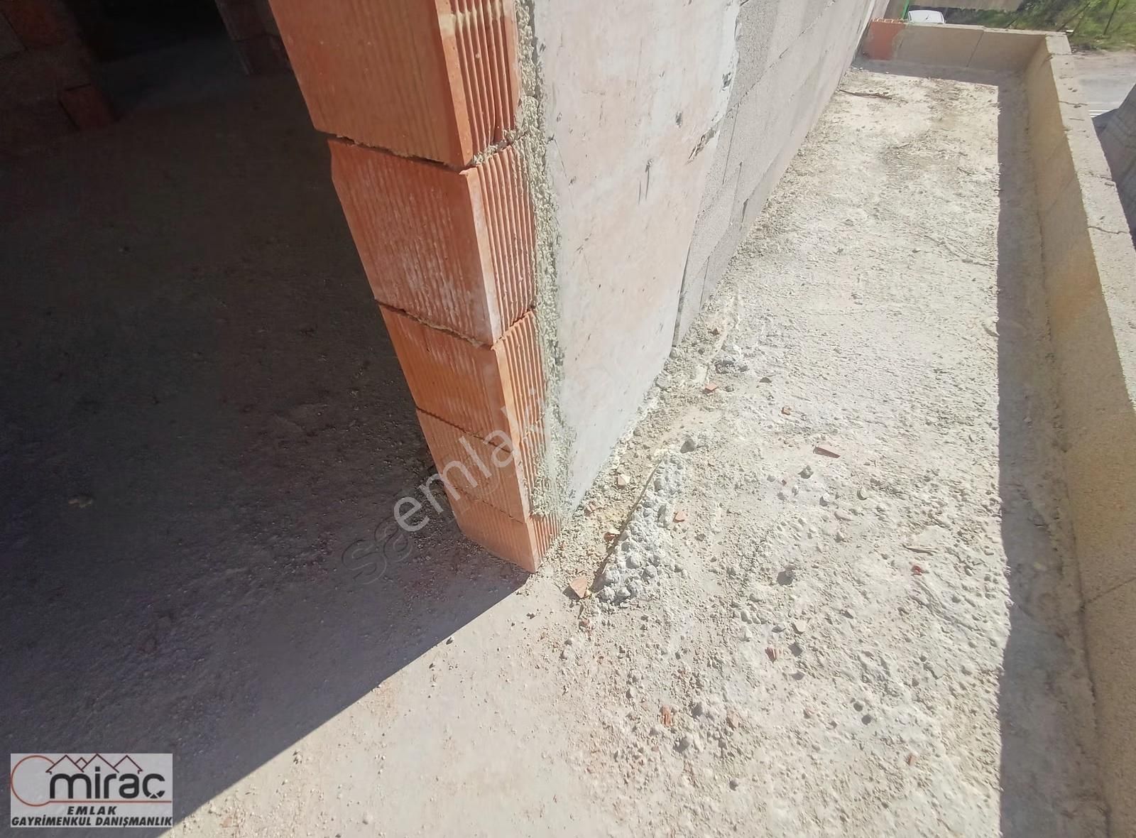 Sarılar Kavaklı Sınırında İnşaat'tan Uygun Satılık Arakat Daire - Görsel 2