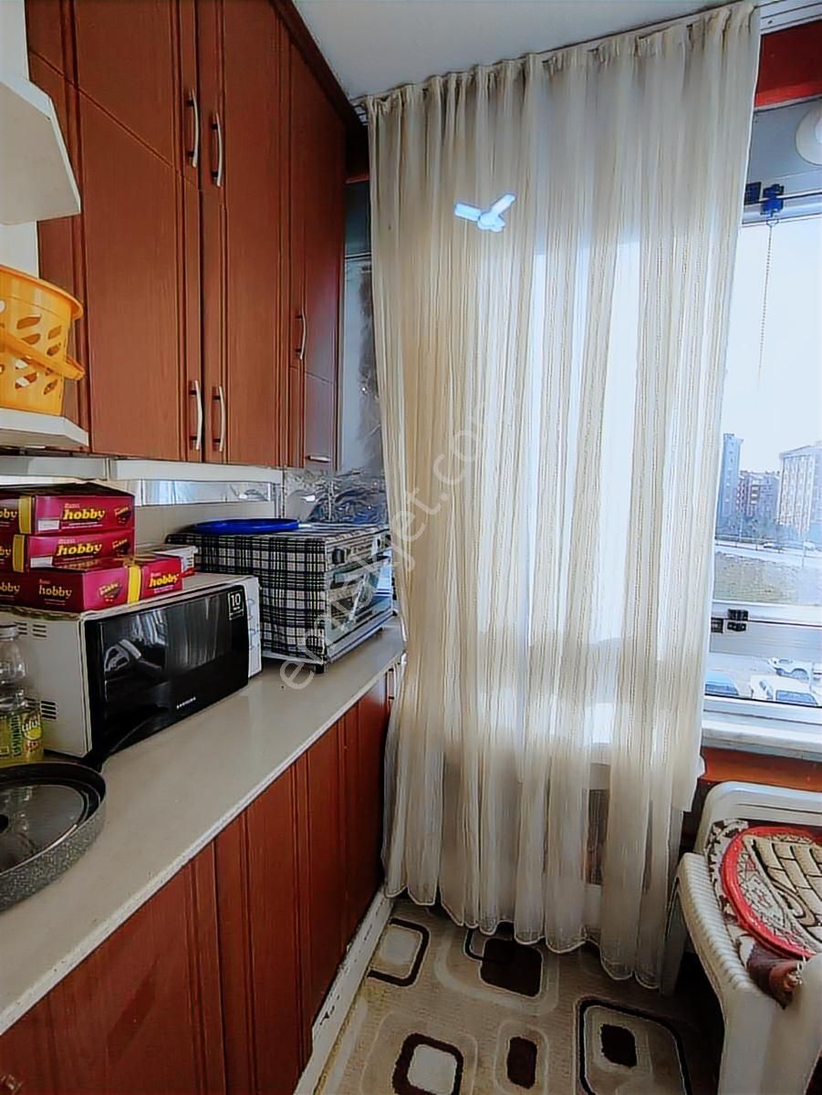 Beyhekim Toki 2+1 Ara Kat Doğu Güney Cepheli Satılık Daire (boş) - Görsel 3