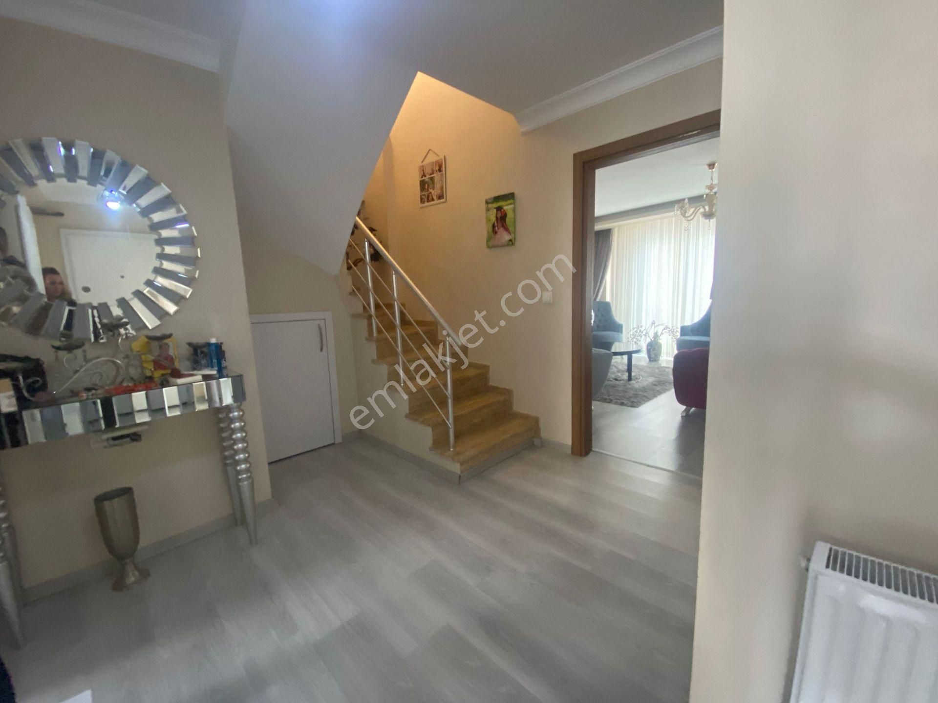 Bursa Yıldırım Akçağlayan'da 4+1 170m2 7 Yıllık Binada Dublex - Görsel 11