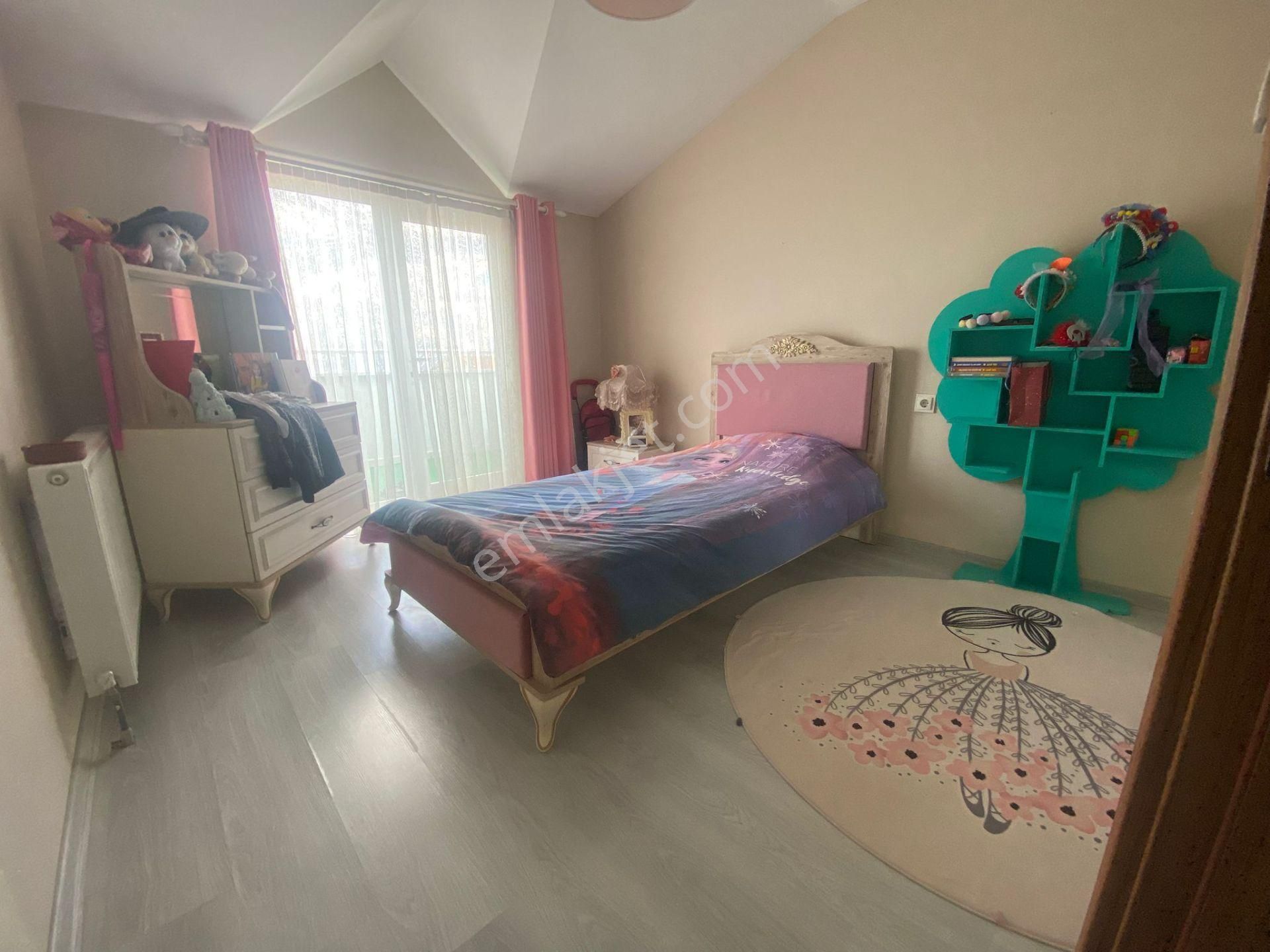 Bursa Yıldırım Akçağlayan'da 4+1 170m2 7 Yıllık Binada Dublex - Görsel 22